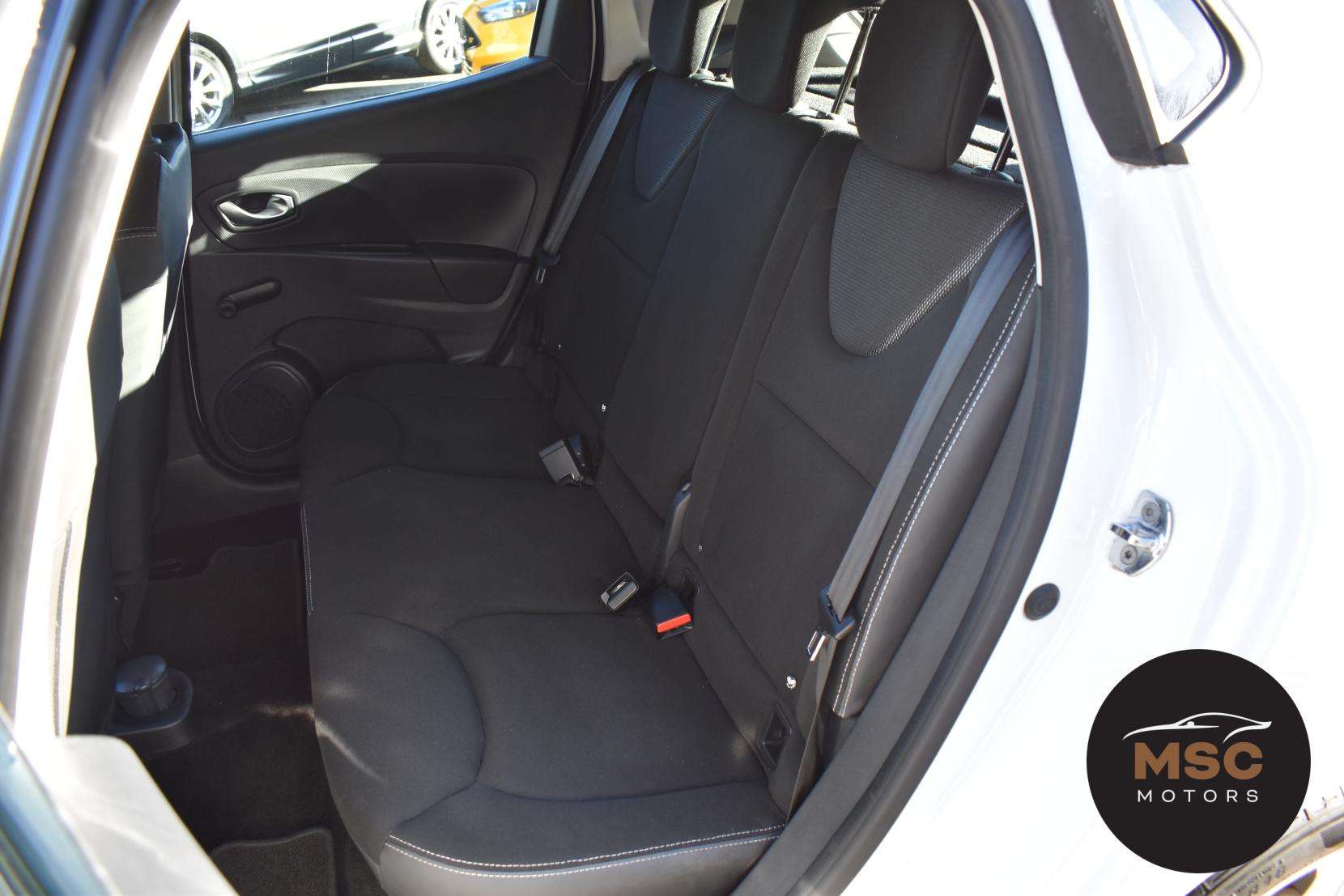 2016 RENAULT CLIO 2016 RENAULT CLIO