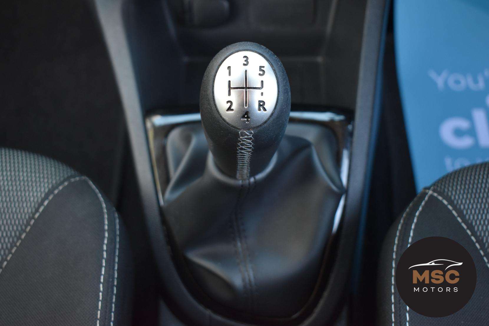 2016 RENAULT CLIO 2016 RENAULT CLIO