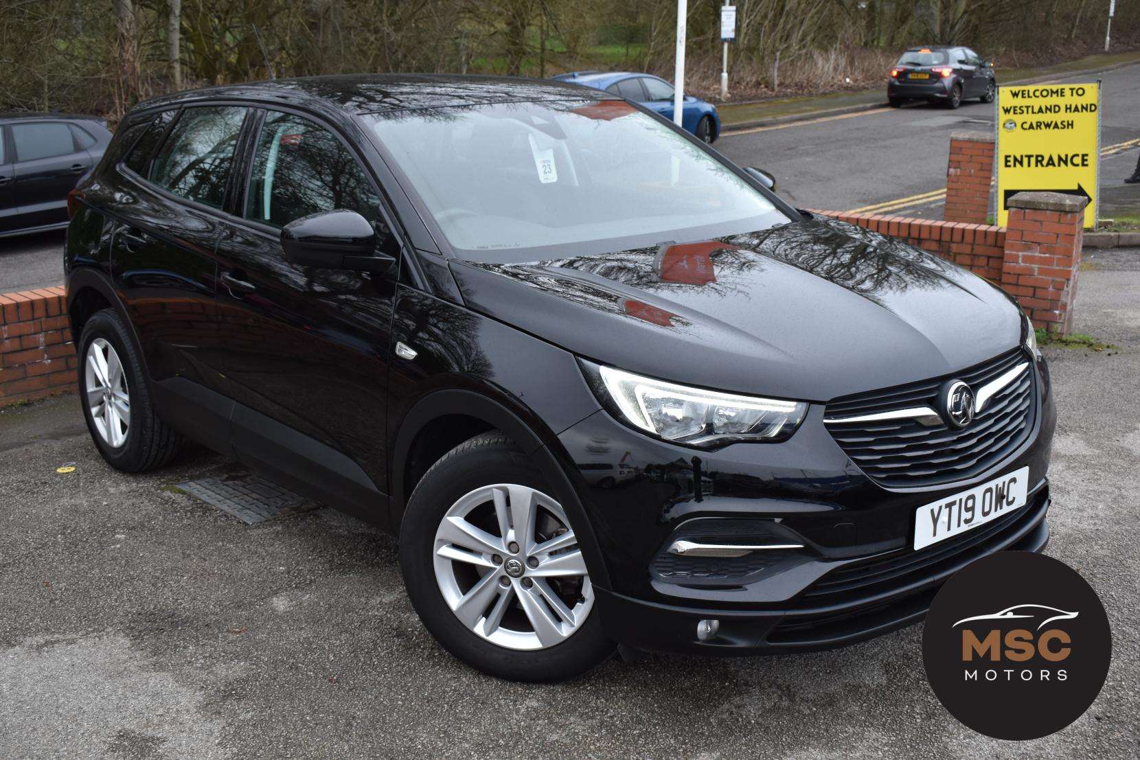 A 2019 VAUXHALL GRANDLAND X 1.2 Turbo GPF SE SUV 5dr Petrol Manual Euro 6 (s/s) (130 ps) A 2019 VAUXHALL GRANDLAND X 1.2 Turbo GPF SE SUV 5dr Petrol Manual Euro 6 (s/s) (130 ps)