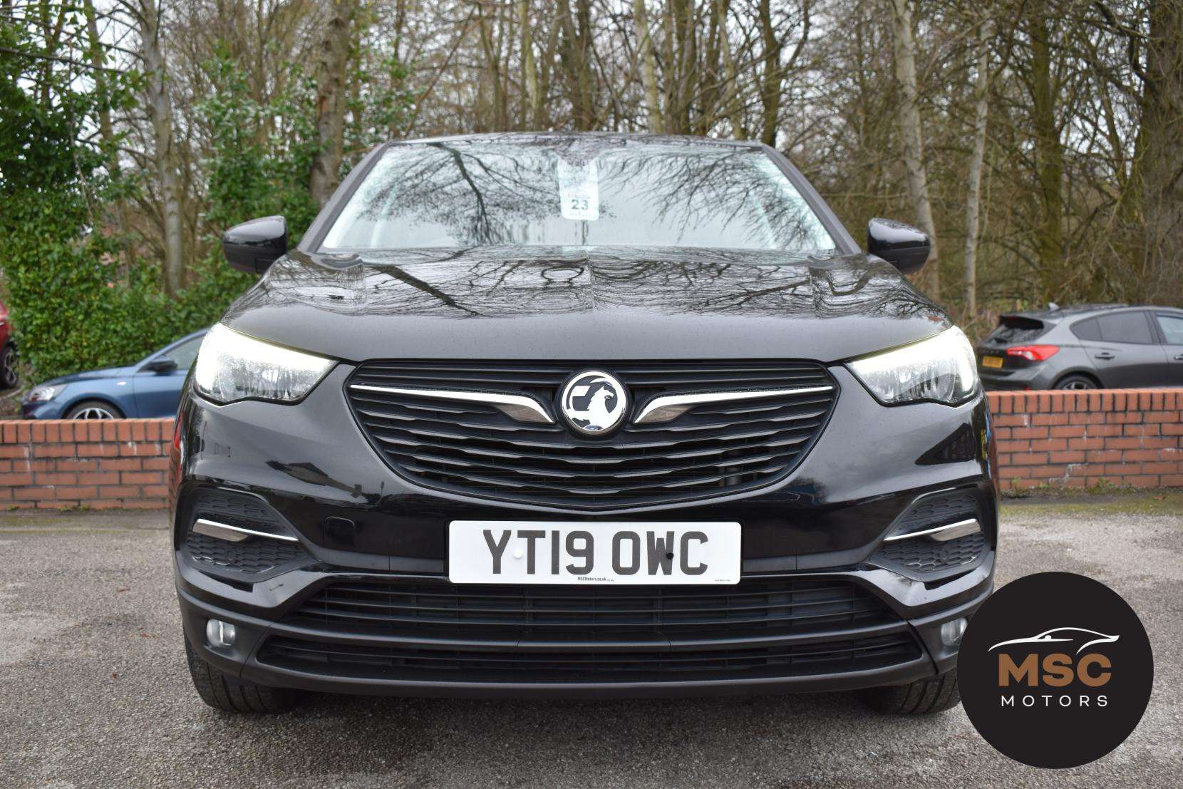 A 2019 VAUXHALL GRANDLAND X 1.2 Turbo GPF SE SUV 5dr Petrol Manual Euro 6 (s/s) (130 ps) A 2019 VAUXHALL GRANDLAND X 1.2 Turbo GPF SE SUV 5dr Petrol Manual Euro 6 (s/s) (130 ps)
