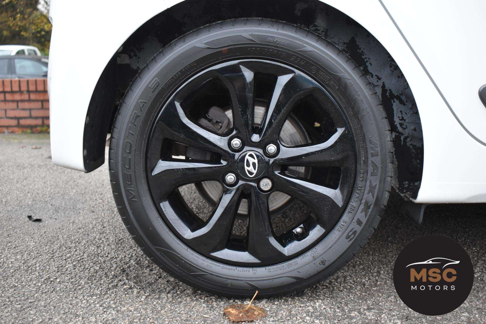 2016 HYUNDAI I10 2016 HYUNDAI I10