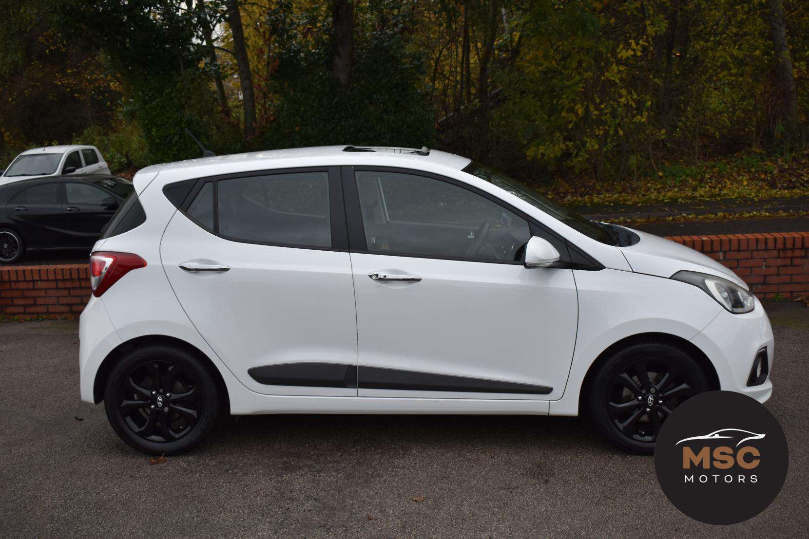 2016 HYUNDAI I10 2016 HYUNDAI I10