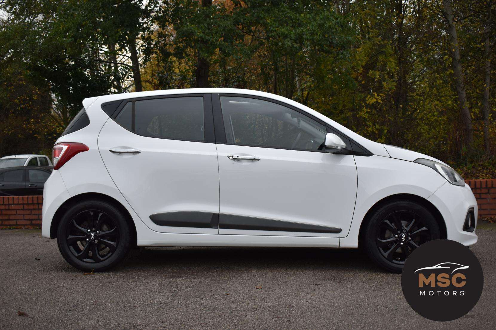 2016 HYUNDAI I10 2016 HYUNDAI I10
