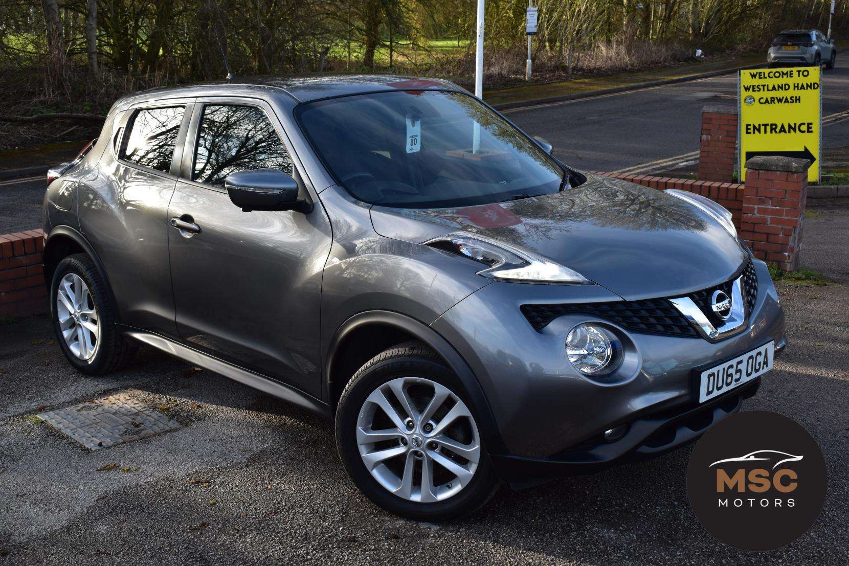 A 2015 NISSAN JUKE 1.2 DIG-T Acenta Premium SUV 5dr Petrol Manual Euro 6 (s/s) (115 ps) A 2015 NISSAN JUKE 1.2 DIG-T Acenta Premium SUV 5dr Petrol Manual Euro 6 (s/s) (115 ps)