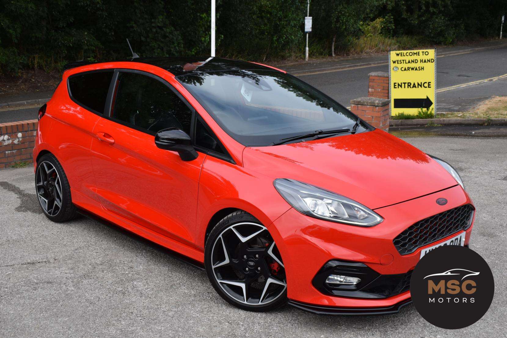 A 2019 FORD FIESTA 1.5T EcoBoost ST-3 Hatchback 3dr Petrol Manual Euro 6 (s/s) (200 ps) A 2019 FORD FIESTA 1.5T EcoBoost ST-3 Hatchback 3dr Petrol Manual Euro 6 (s/s) (200 ps)