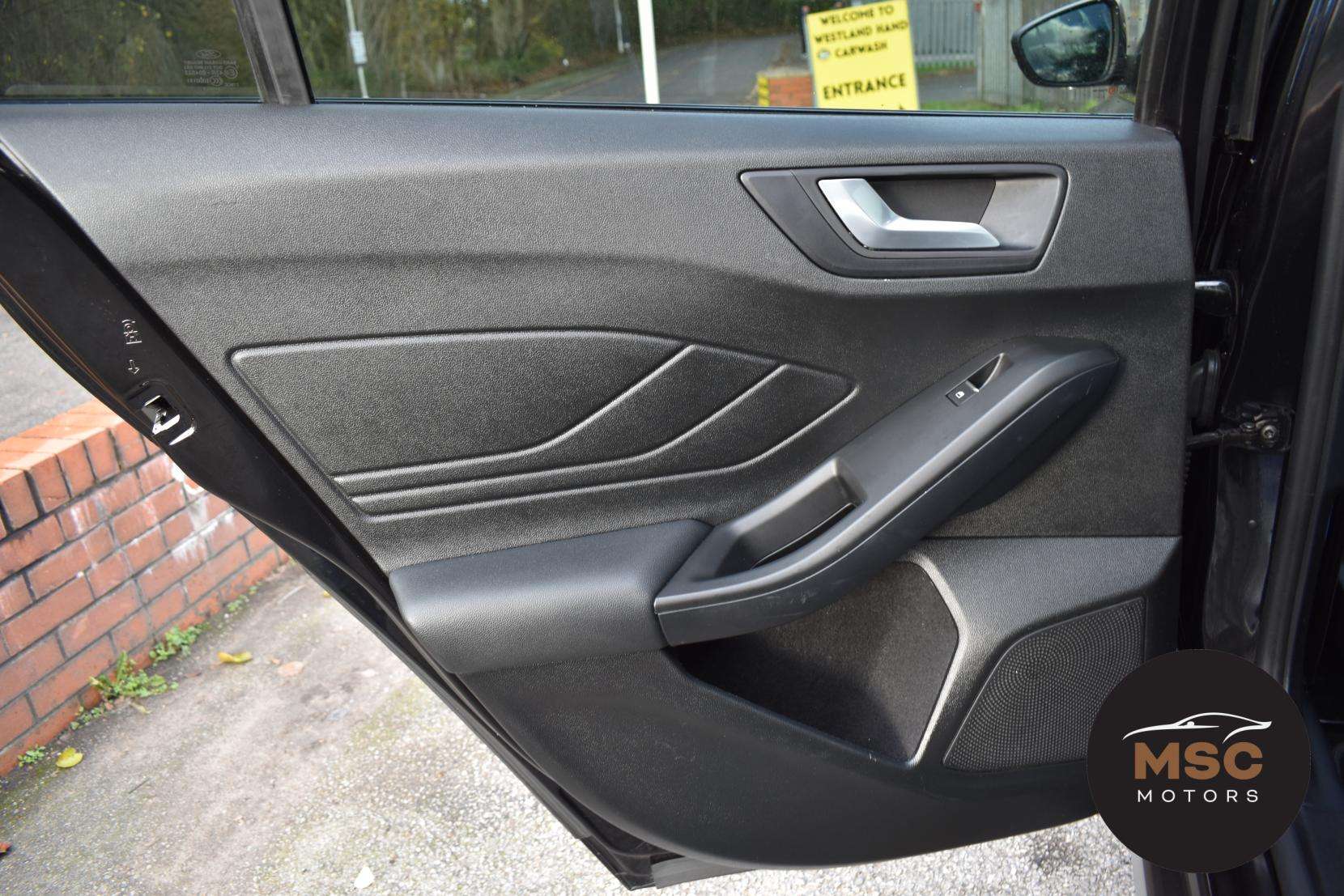 2021 FORD FOCUS 2021 FORD FOCUS