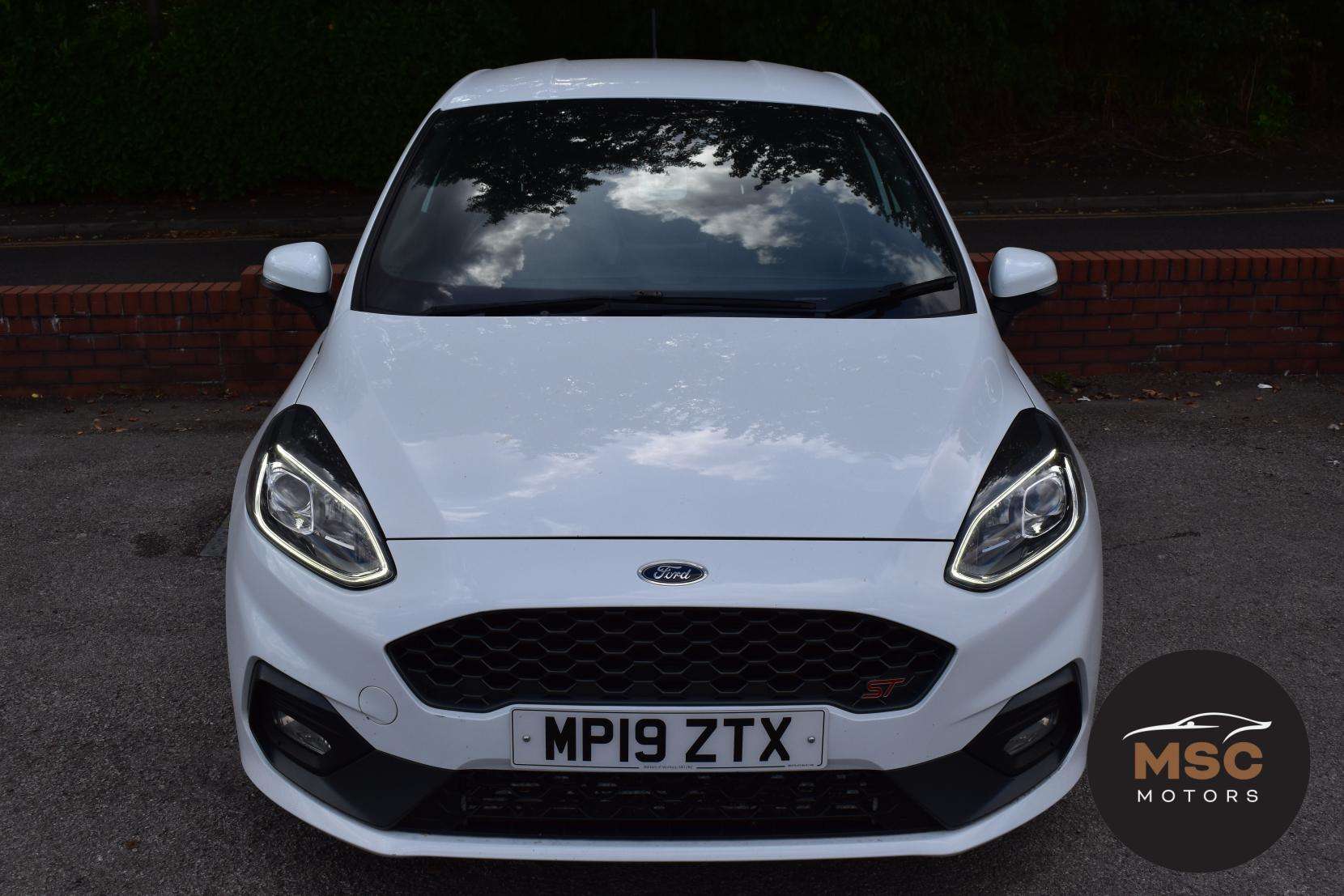 A 2019 FORD FIESTA 1.5T EcoBoost ST-3 Hatchback 3dr Petrol Manual Euro 6 (s/s) (200 ps) A 2019 FORD FIESTA 1.5T EcoBoost ST-3 Hatchback 3dr Petrol Manual Euro 6 (s/s) (200 ps)