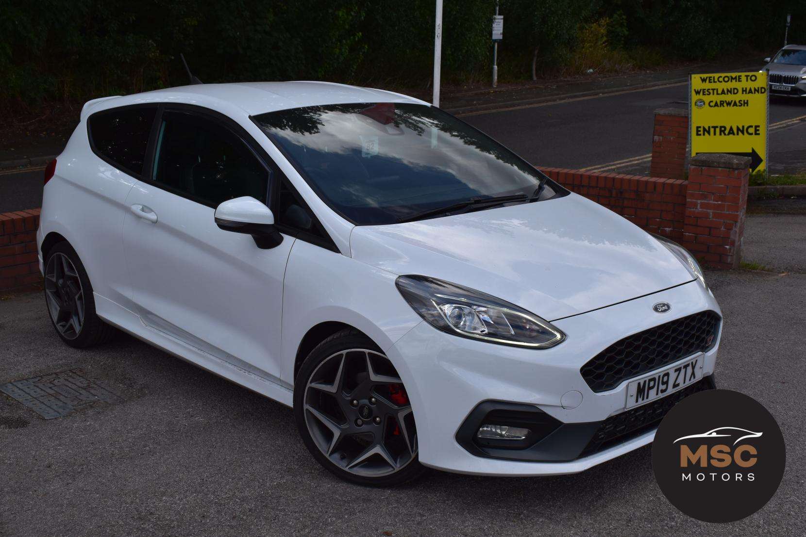A 2019 FORD FIESTA 1.5T EcoBoost ST-3 Hatchback 3dr Petrol Manual Euro 6 (s/s) (200 ps) A 2019 FORD FIESTA 1.5T EcoBoost ST-3 Hatchback 3dr Petrol Manual Euro 6 (s/s) (200 ps)