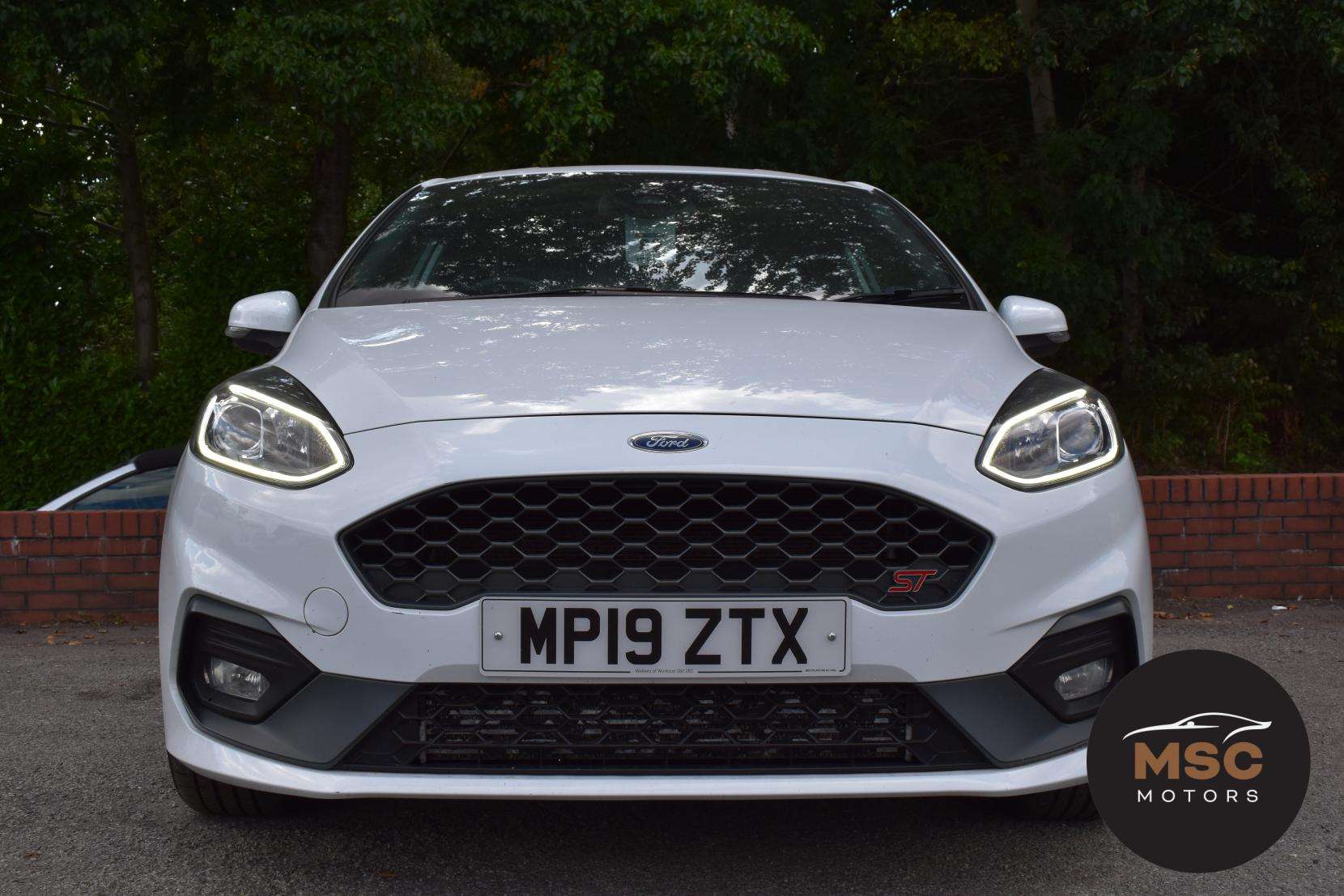 A 2019 FORD FIESTA 1.5T EcoBoost ST-3 Hatchback 3dr Petrol Manual Euro 6 (s/s) (200 ps) A 2019 FORD FIESTA 1.5T EcoBoost ST-3 Hatchback 3dr Petrol Manual Euro 6 (s/s) (200 ps)