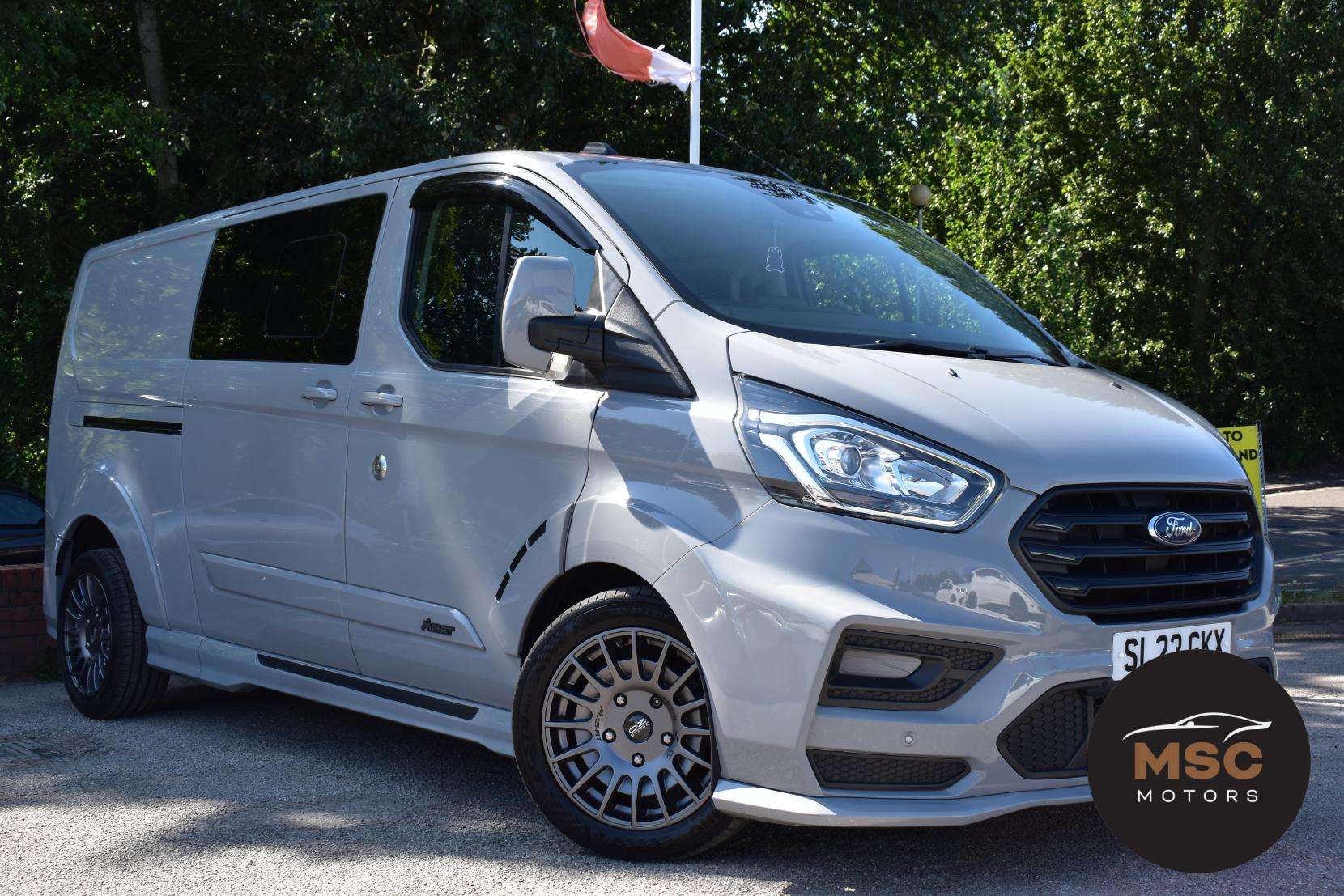 A 2023 FORD TRANSIT CUSTOM 2.0 320 EcoBlue Limited Crew Van Double Cab 5dr Diesel Auto L2 H1 Euro 6 (170 ps) A 2023 FORD TRANSIT CUSTOM 2.0 320 EcoBlue Limited Crew Van Double Cab 5dr Diesel Auto L2 H1 Euro 6 (170 ps)