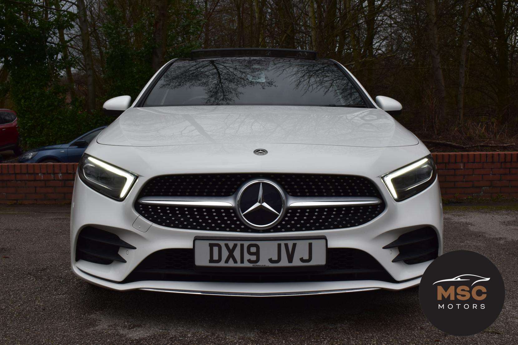 A 2019 MERCEDES-BENZ A CLASS 1.3 A180 AMG Line (Premium Plus) Hatchback 5dr Petrol 7G-DCT Euro 6 (s/s) (136 ps) A 2019 MERCEDES-BENZ A CLASS 1.3 A180 AMG Line (Premium Plus) Hatchback 5dr Petrol 7G-DCT Euro 6 (s/s) (136 ps)
