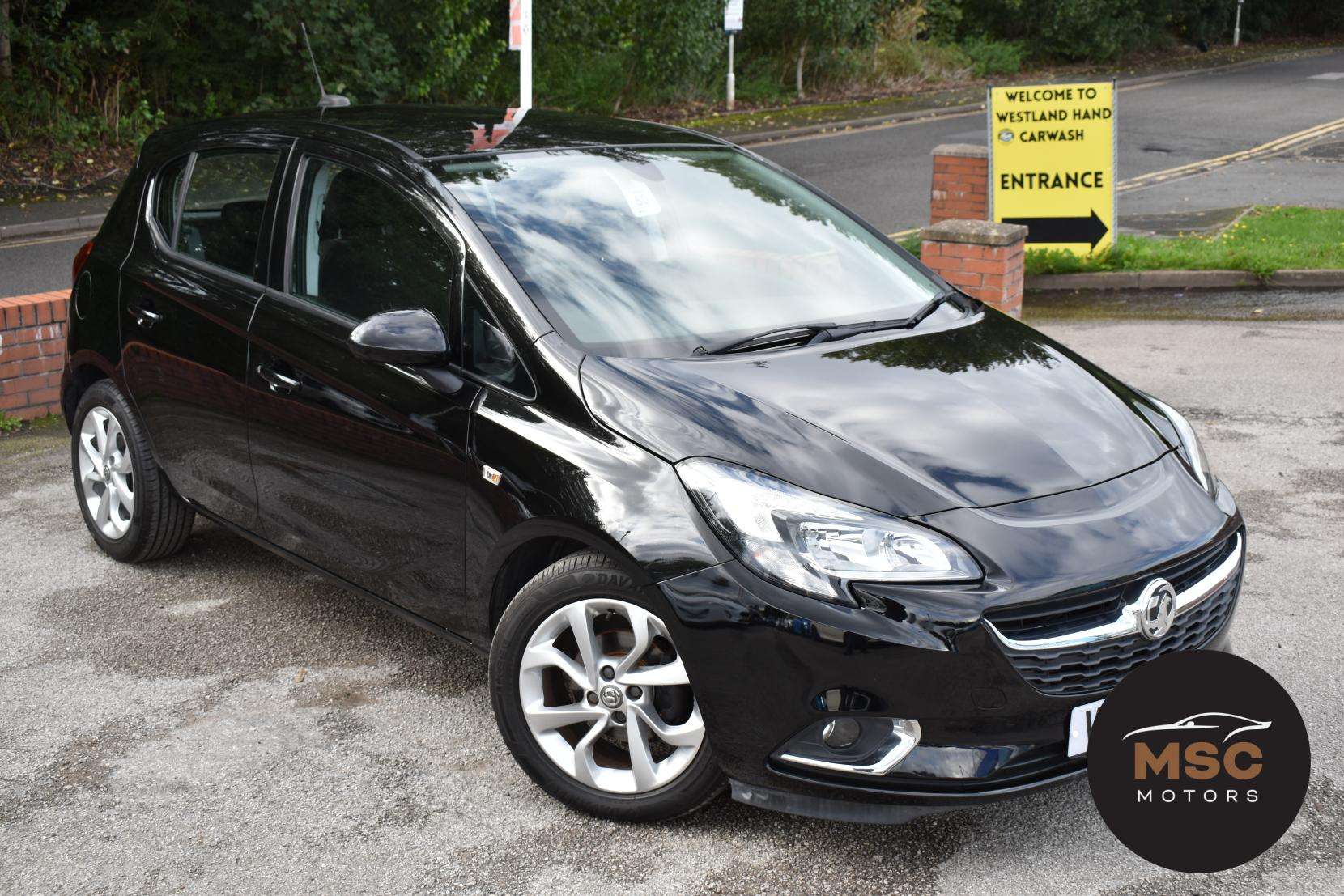 A 2018 VAUXHALL CORSA 1.4i ecoTEC SRi Nav Hatchback 5dr Petrol Auto Euro 6 (90 ps) A 2018 VAUXHALL CORSA 1.4i ecoTEC SRi Nav Hatchback 5dr Petrol Auto Euro 6 (90 ps)