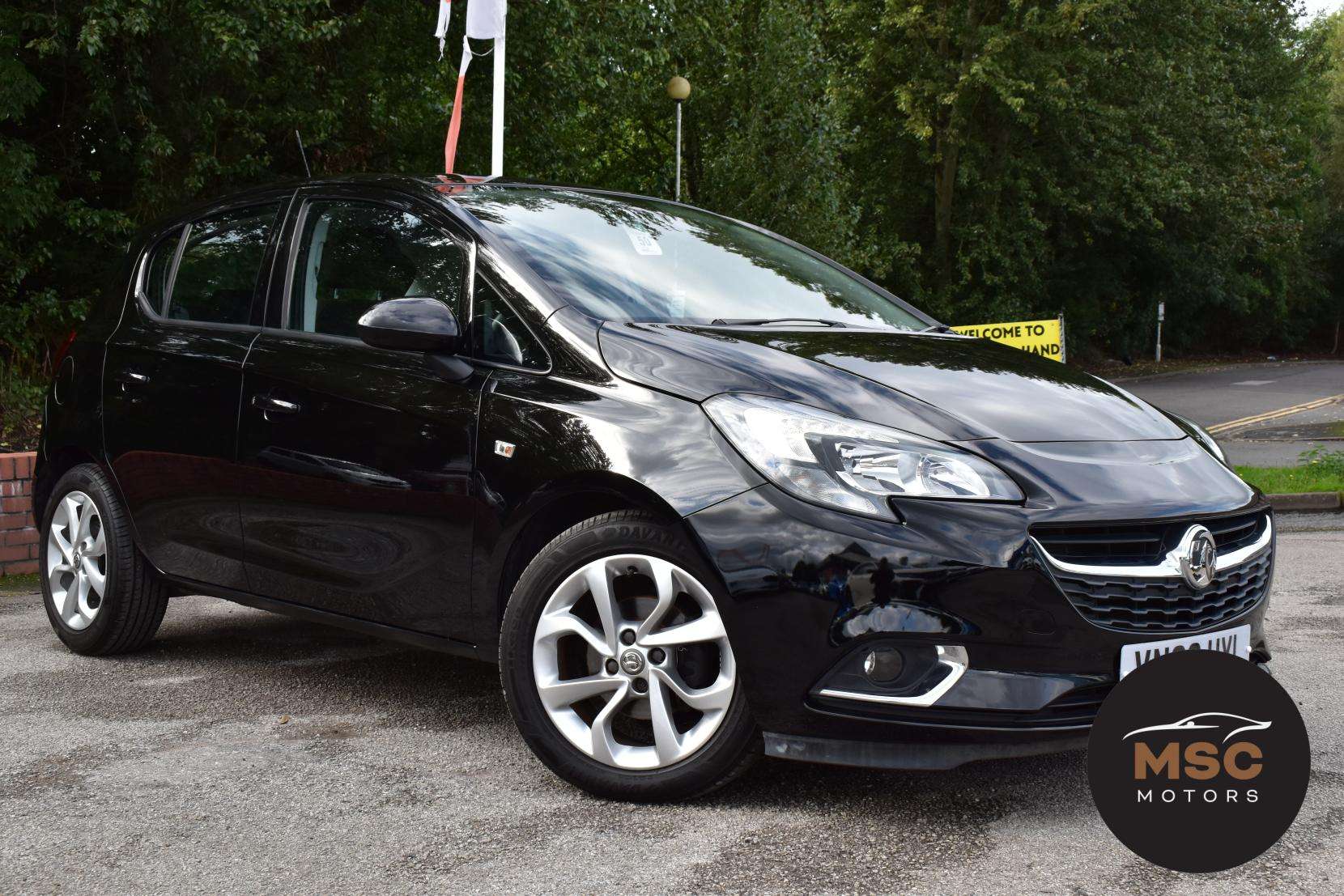 A 2018 VAUXHALL CORSA 1.4i ecoTEC SRi Nav Hatchback 5dr Petrol Auto Euro 6 (90 ps) A 2018 VAUXHALL CORSA 1.4i ecoTEC SRi Nav Hatchback 5dr Petrol Auto Euro 6 (90 ps)