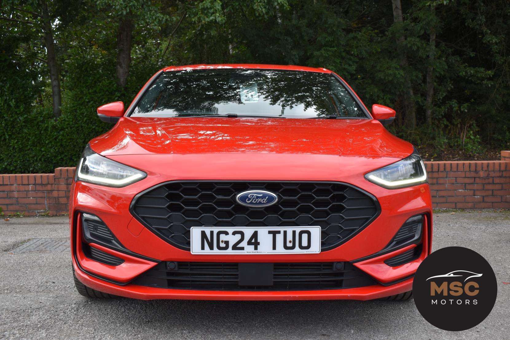 A 2024 FORD FOCUS 1.0T EcoBoost MHEV ST-Line X Hatchback 5dr Petrol Hybrid DCT Euro 6 (s/s) (155 ps) A 2024 FORD FOCUS 1.0T EcoBoost MHEV ST-Line X Hatchback 5dr Petrol Hybrid DCT Euro 6 (s/s) (155 ps)