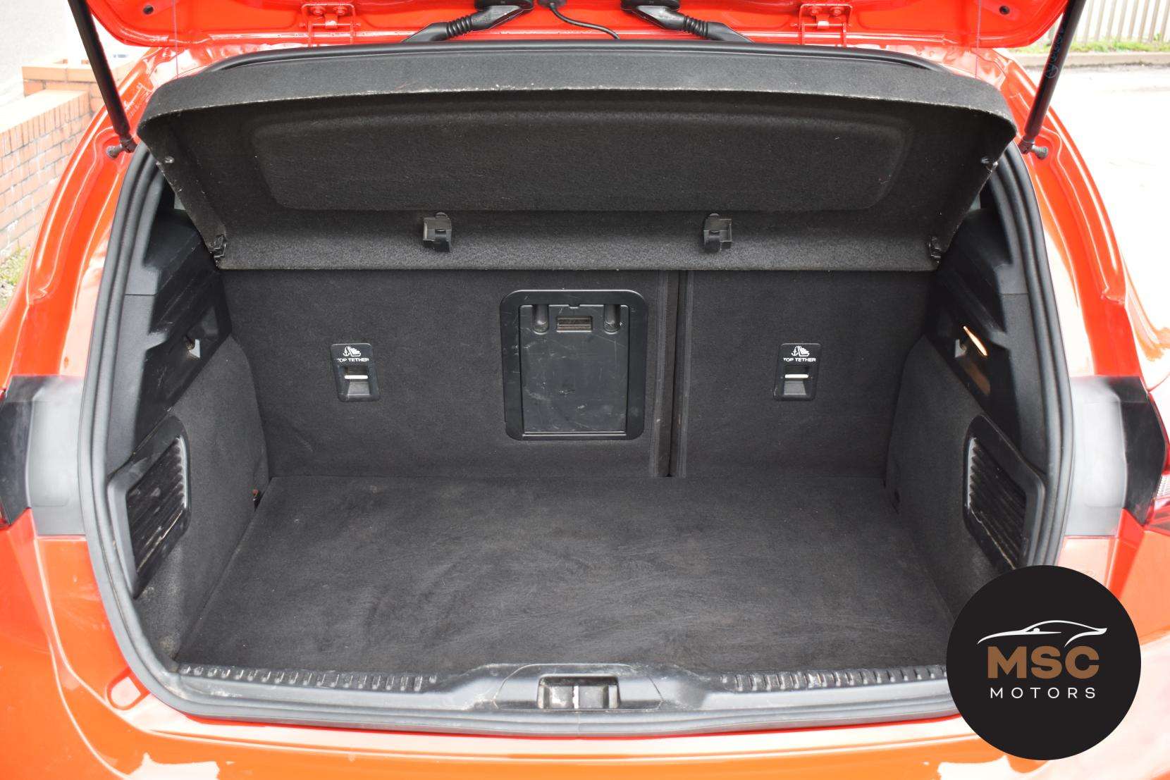 2024 FORD FOCUS 2024 FORD FOCUS