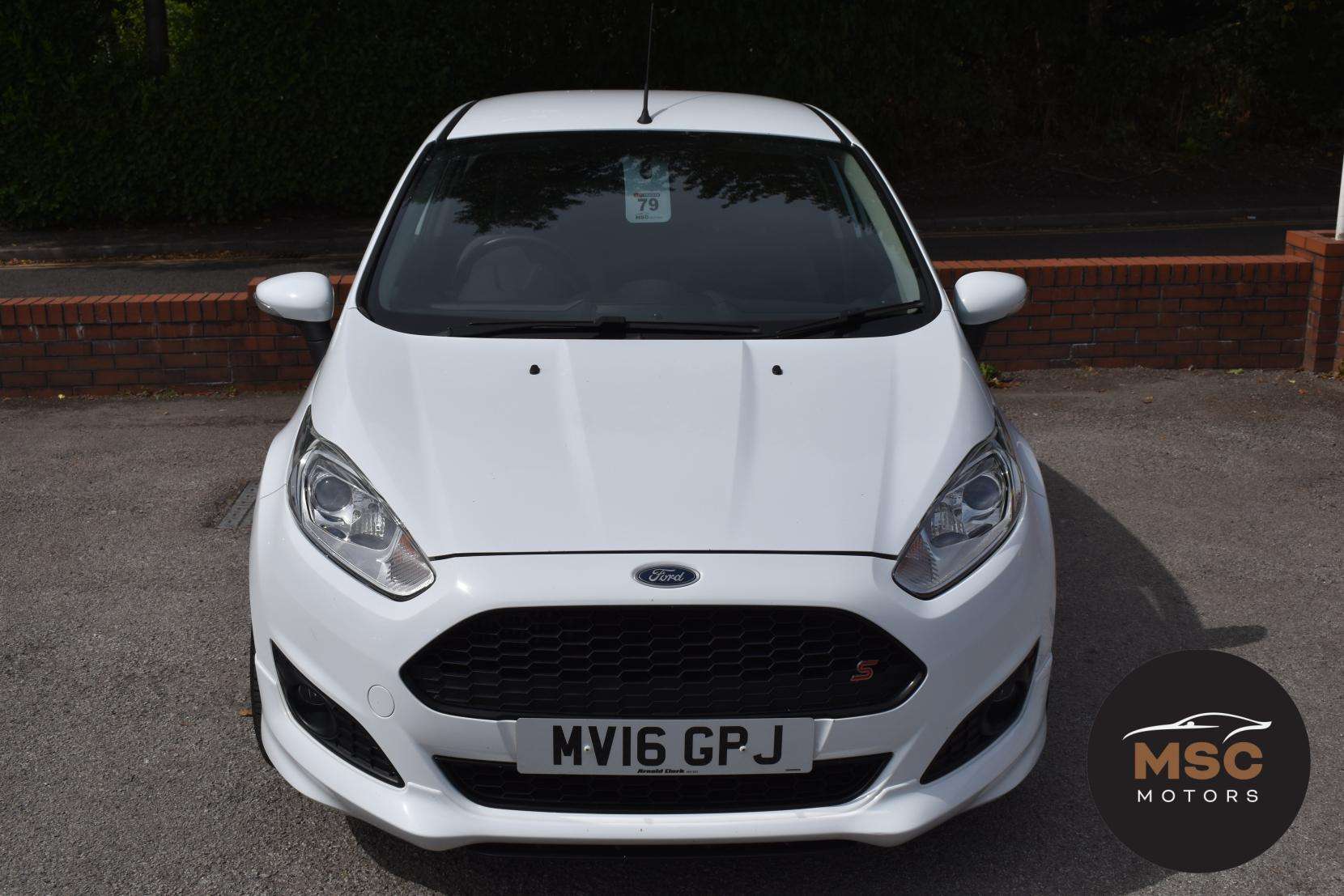 A 2016 FORD FIESTA 1.0T EcoBoost Zetec S Hatchback 3dr Petrol Manual Euro 6 (s/s) (125 ps) A 2016 FORD FIESTA 1.0T EcoBoost Zetec S Hatchback 3dr Petrol Manual Euro 6 (s/s) (125 ps)