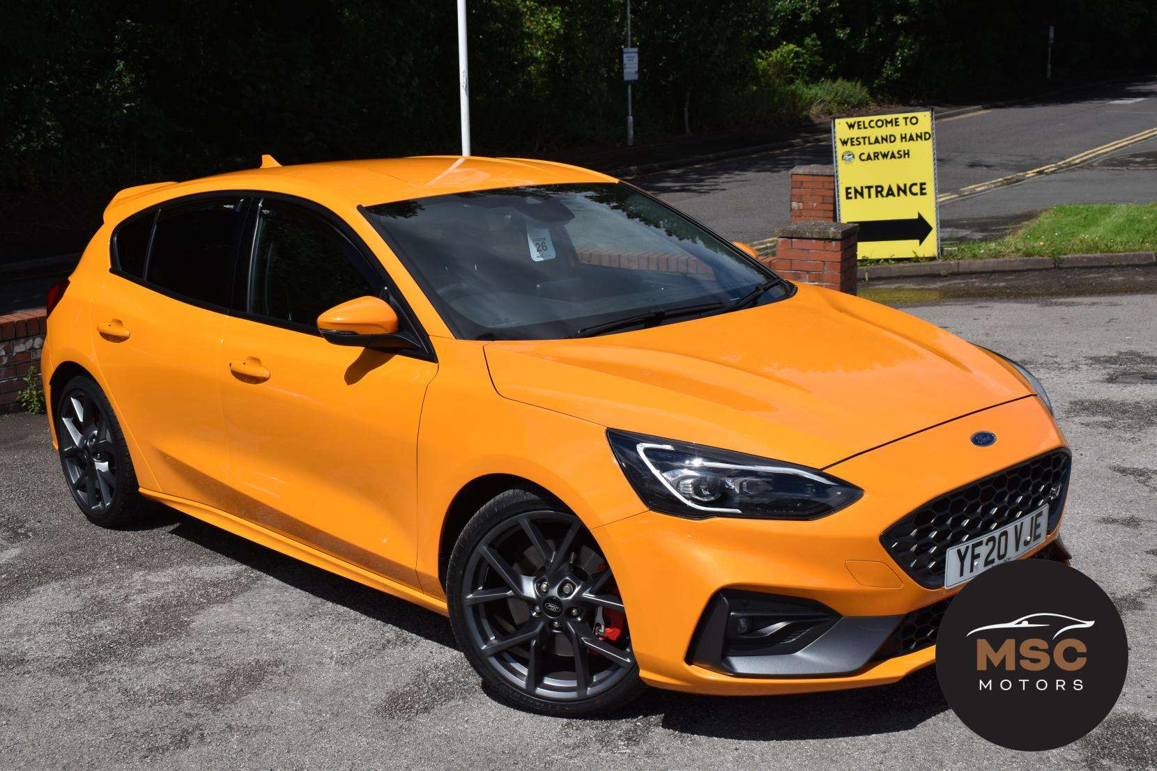 A 2020 FORD FOCUS 2.3T EcoBoost ST Hatchback 5dr Petrol Manual Euro 6 (s/s) (280 ps) A 2020 FORD FOCUS 2.3T EcoBoost ST Hatchback 5dr Petrol Manual Euro 6 (s/s) (280 ps)
