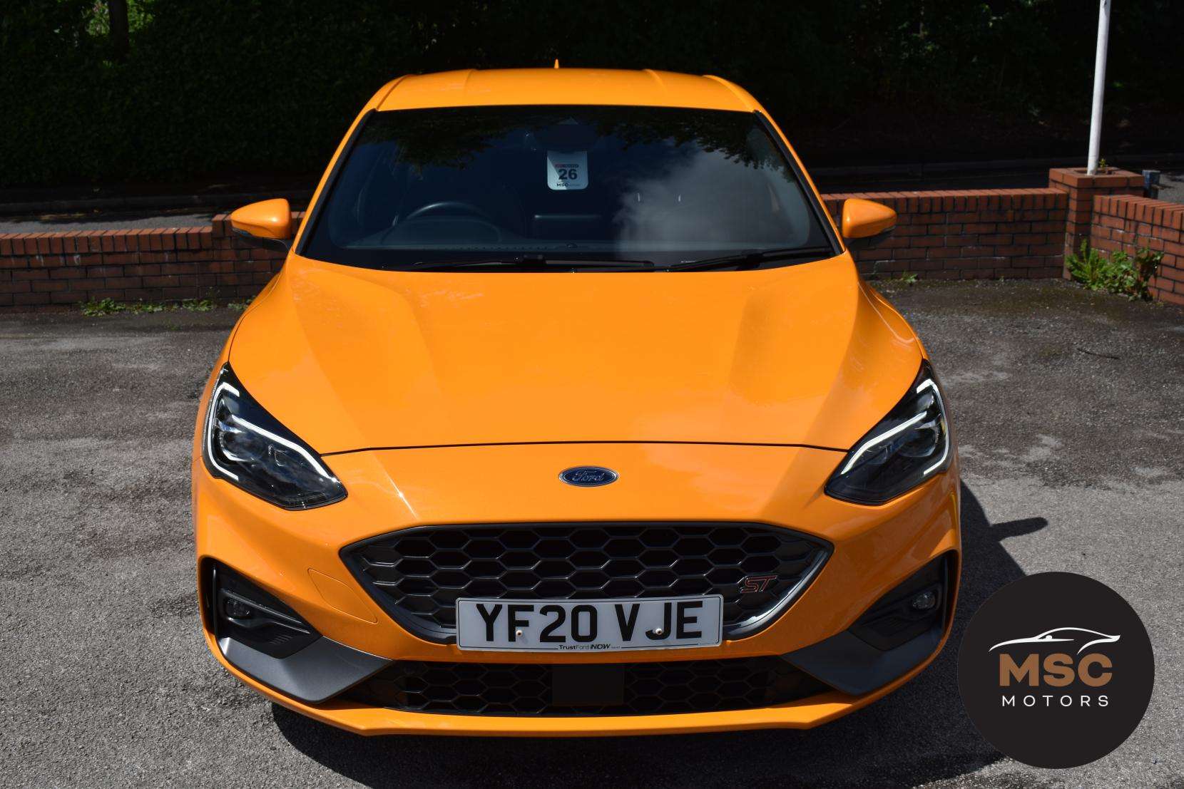 A 2020 FORD FOCUS 2.3T EcoBoost ST Hatchback 5dr Petrol Manual Euro 6 (s/s) (280 ps) A 2020 FORD FOCUS 2.3T EcoBoost ST Hatchback 5dr Petrol Manual Euro 6 (s/s) (280 ps)