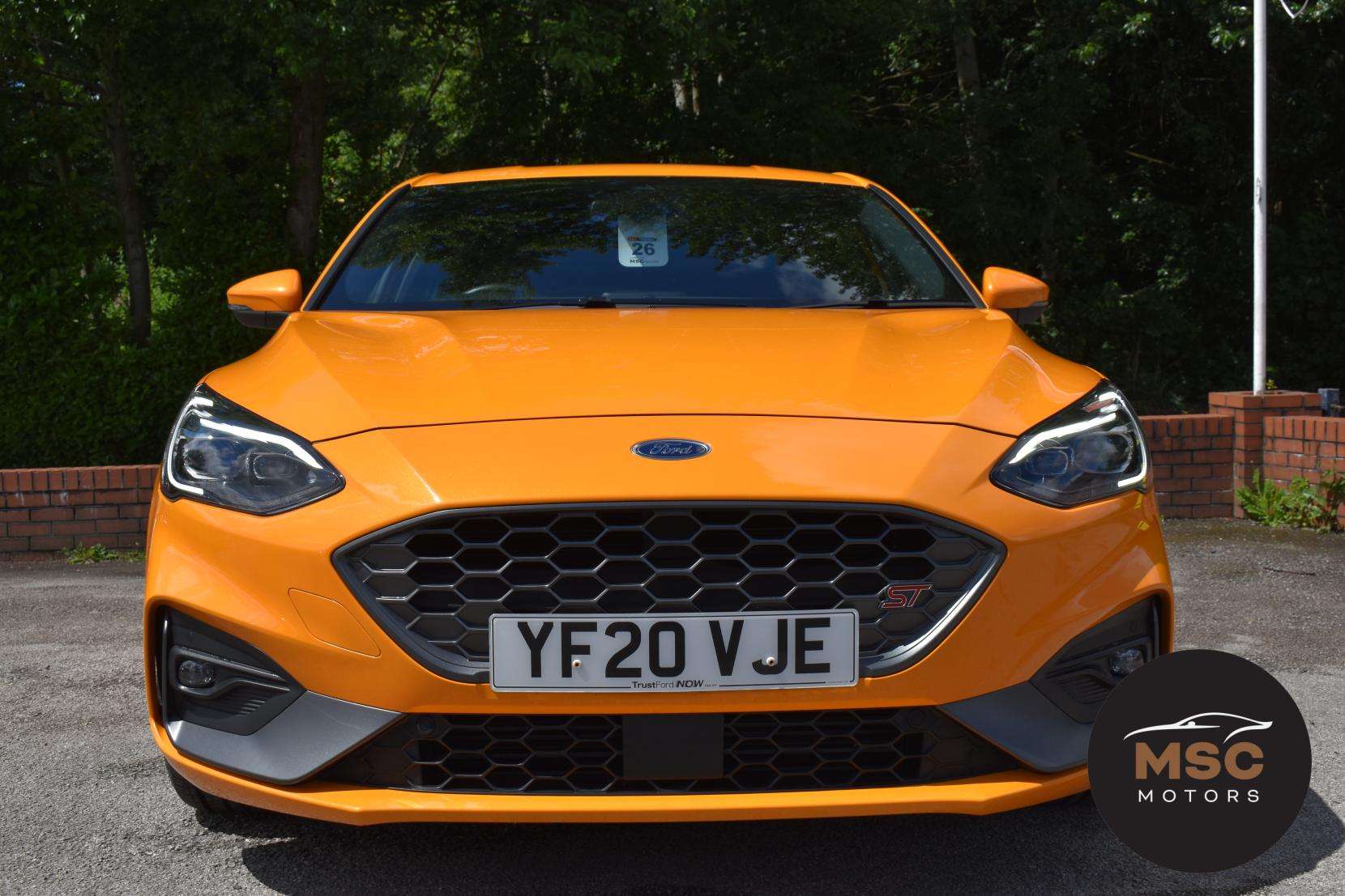 A 2020 FORD FOCUS 2.3T EcoBoost ST Hatchback 5dr Petrol Manual Euro 6 (s/s) (280 ps) A 2020 FORD FOCUS 2.3T EcoBoost ST Hatchback 5dr Petrol Manual Euro 6 (s/s) (280 ps)