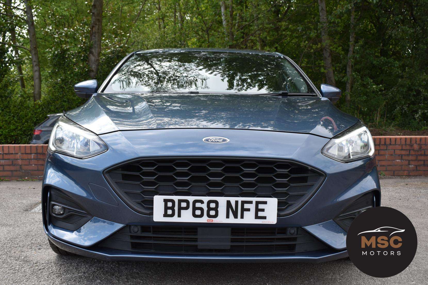 A 2019 FORD FOCUS 1.0T EcoBoost ST-Line X Hatchback 5dr Petrol Manual Euro 6 (s/s) (125 ps) A 2019 FORD FOCUS 1.0T EcoBoost ST-Line X Hatchback 5dr Petrol Manual Euro 6 (s/s) (125 ps)