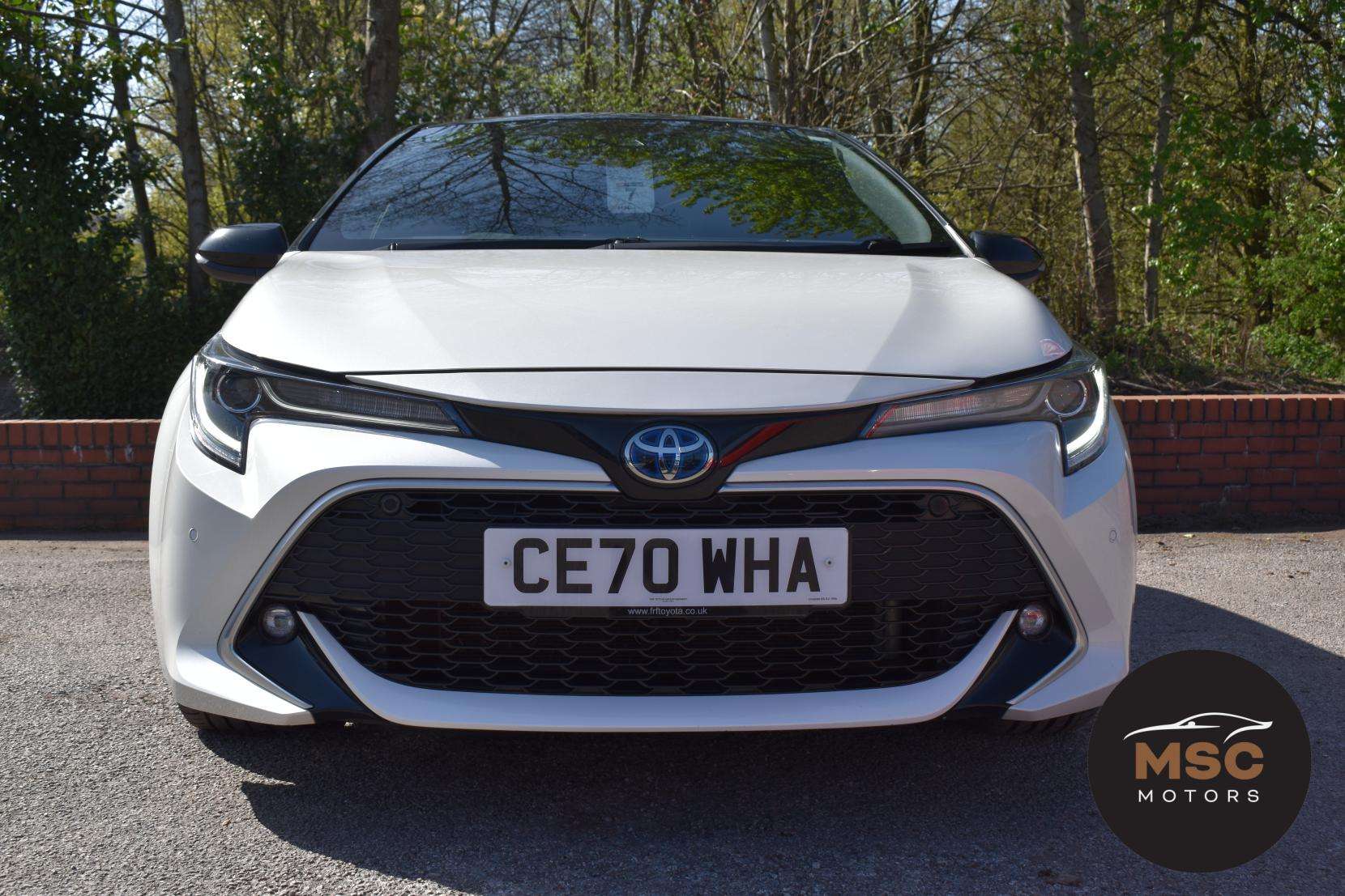 A 2020 TOYOTA COROLLA 2.0 VVT-h Excel Hatchback 5dr Petrol Hybrid CVT Euro 6 (s/s) (184 ps) A 2020 TOYOTA COROLLA 2.0 VVT-h Excel Hatchback 5dr Petrol Hybrid CVT Euro 6 (s/s) (184 ps)