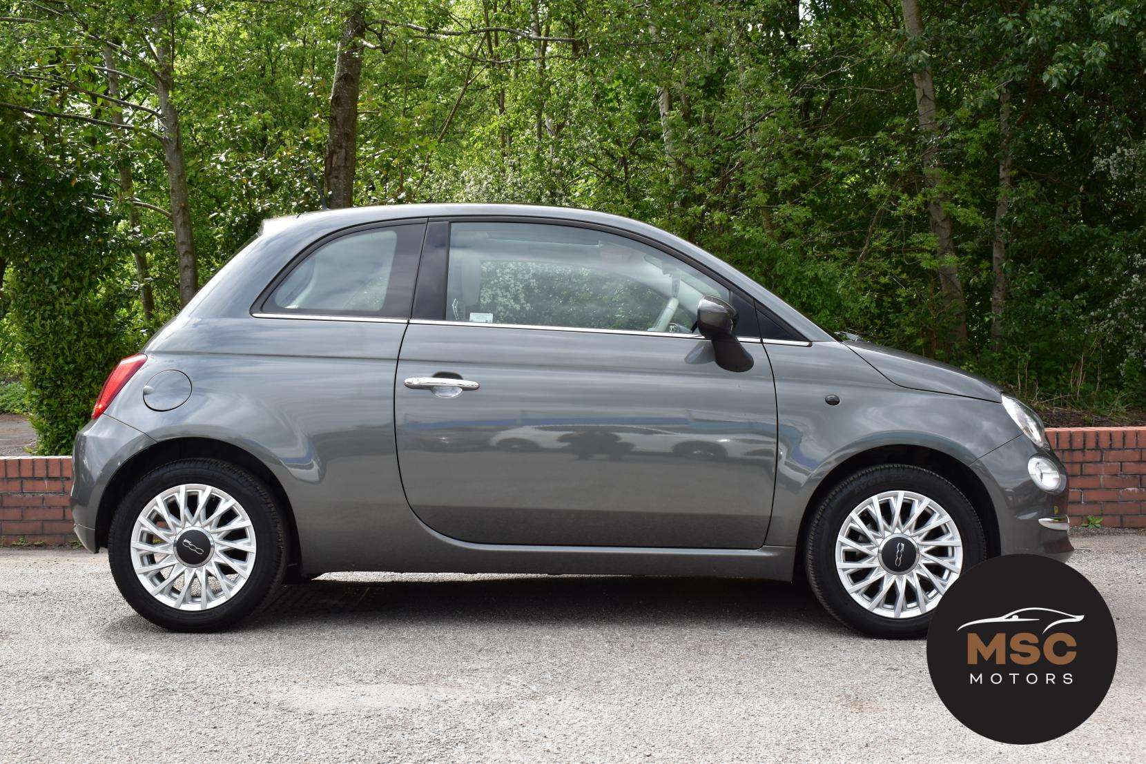 2017 FIAT 500 2017 FIAT 500