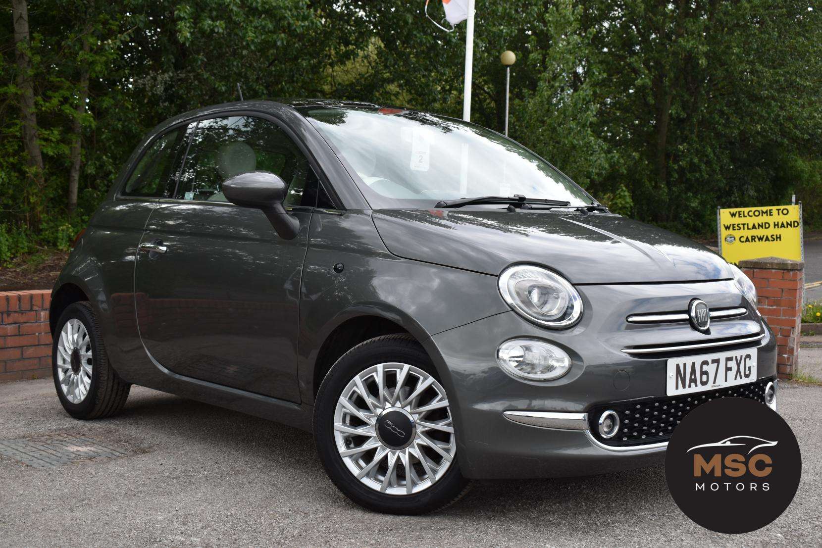A 2017 FIAT 500 1.2 Lounge Hatchback 3dr Petrol Manual Euro 6 (s/s) (69 bhp) A 2017 FIAT 500 1.2 Lounge Hatchback 3dr Petrol Manual Euro 6 (s/s) (69 bhp)