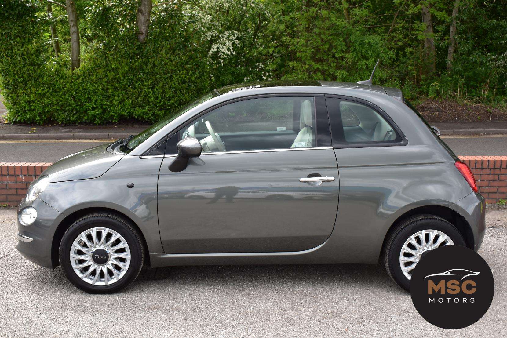 2017 FIAT 500 2017 FIAT 500