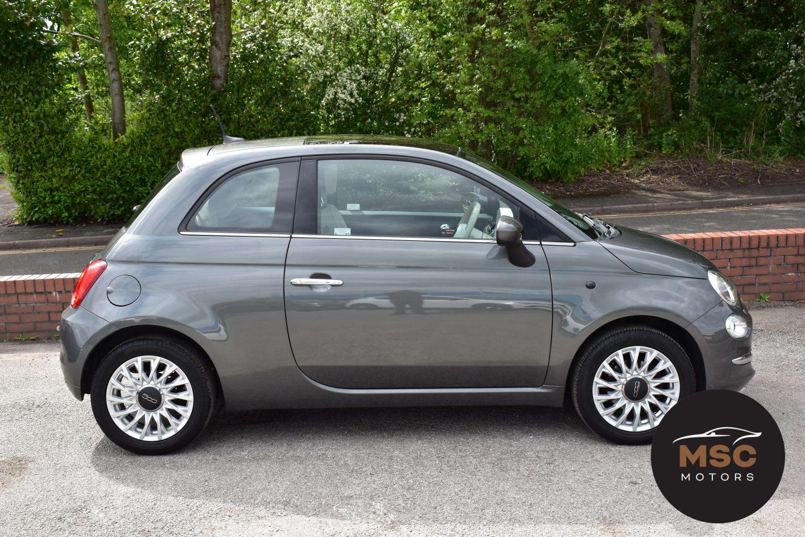 2017 FIAT 500 2017 FIAT 500