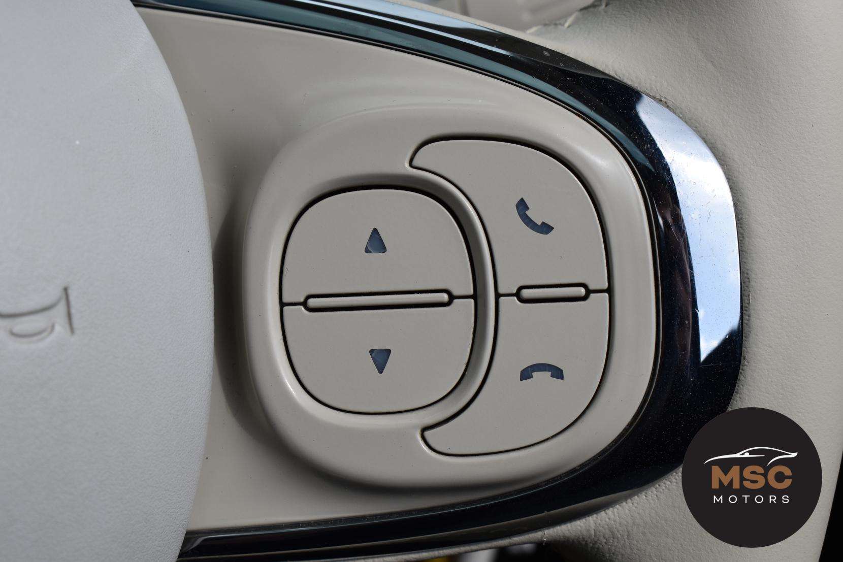 2017 FIAT 500 2017 FIAT 500