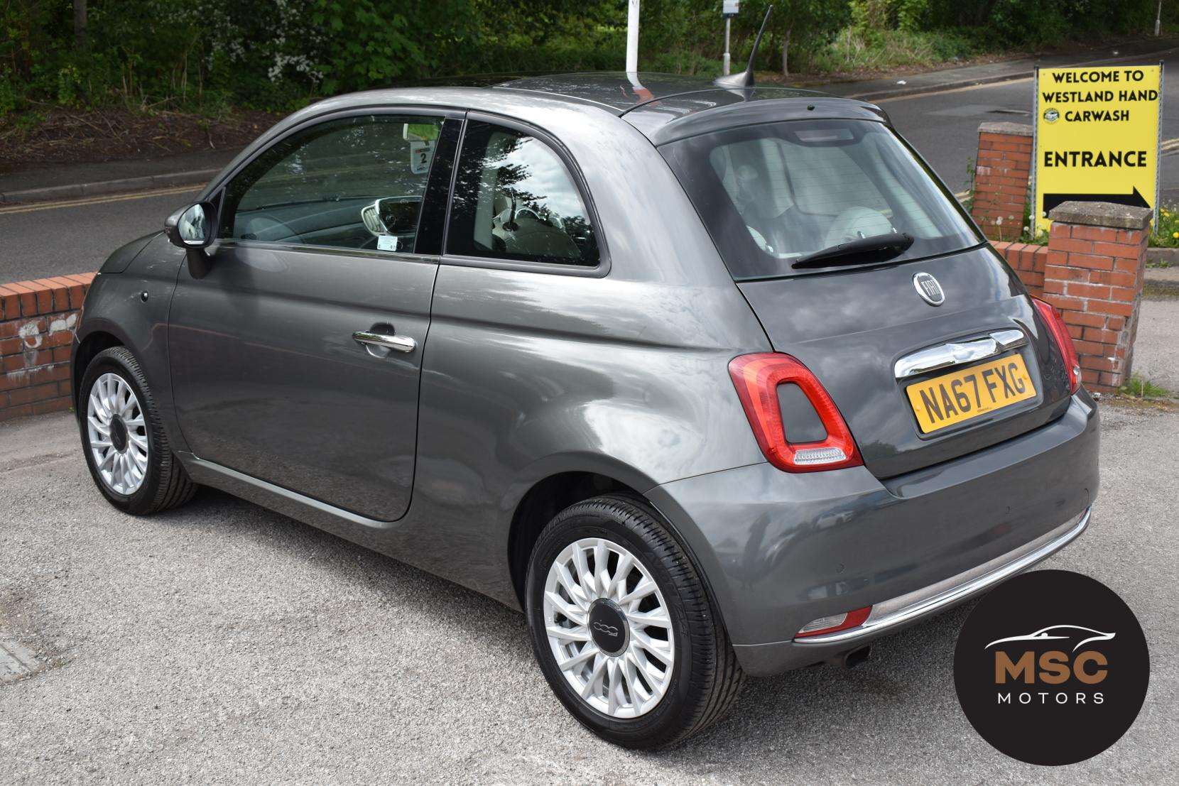 2017 FIAT 500 2017 FIAT 500