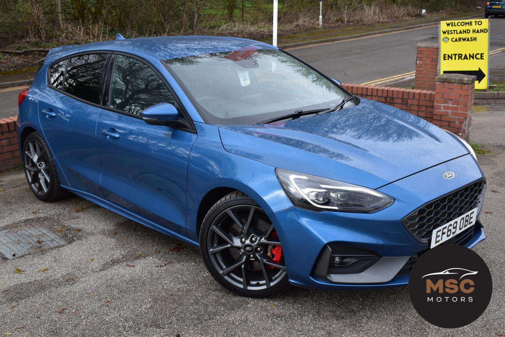 A 2020 FORD FOCUS 2.3T EcoBoost ST Hatchback 5dr Petrol Manual Euro 6 (s/s) (280 ps) A 2020 FORD FOCUS 2.3T EcoBoost ST Hatchback 5dr Petrol Manual Euro 6 (s/s) (280 ps)