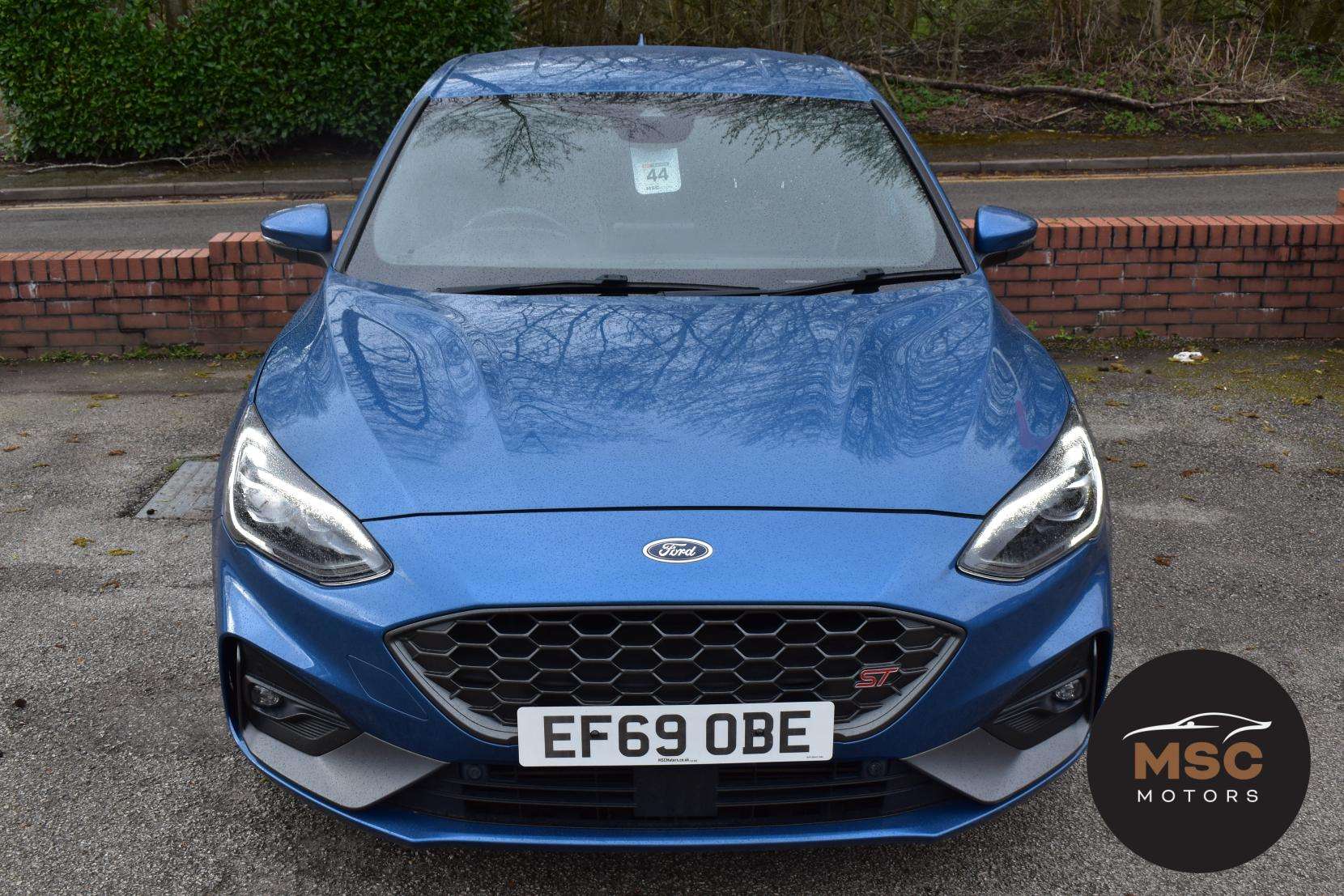 A 2020 FORD FOCUS 2.3T EcoBoost ST Hatchback 5dr Petrol Manual Euro 6 (s/s) (280 ps) A 2020 FORD FOCUS 2.3T EcoBoost ST Hatchback 5dr Petrol Manual Euro 6 (s/s) (280 ps)