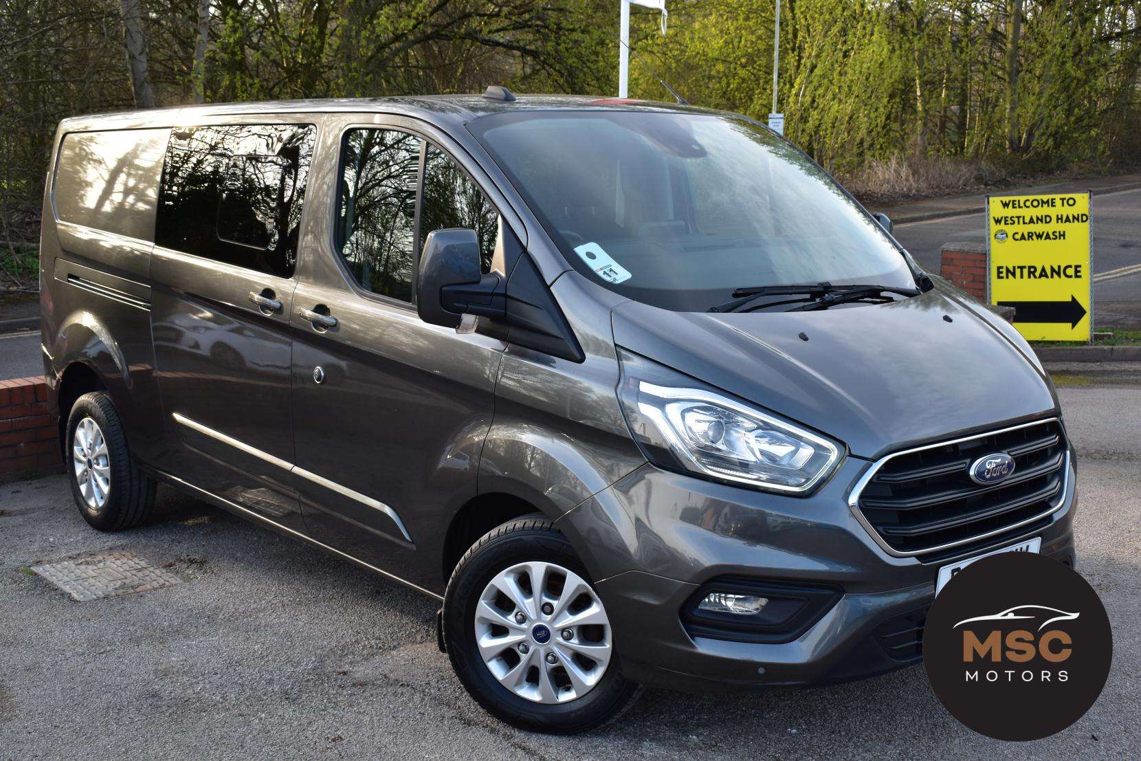 A 2021 FORD TRANSIT CUSTOM 2.0 300 EcoBlue Limited Crew Van Double Cab 5dr Diesel Manual L2 H1 Euro 6 (s/s) (130 ps) A 2021 FORD TRANSIT CUSTOM 2.0 300 EcoBlue Limited Crew Van Double Cab 5dr Diesel Manual L2 H1 Euro 6 (s/s) (130 ps)
