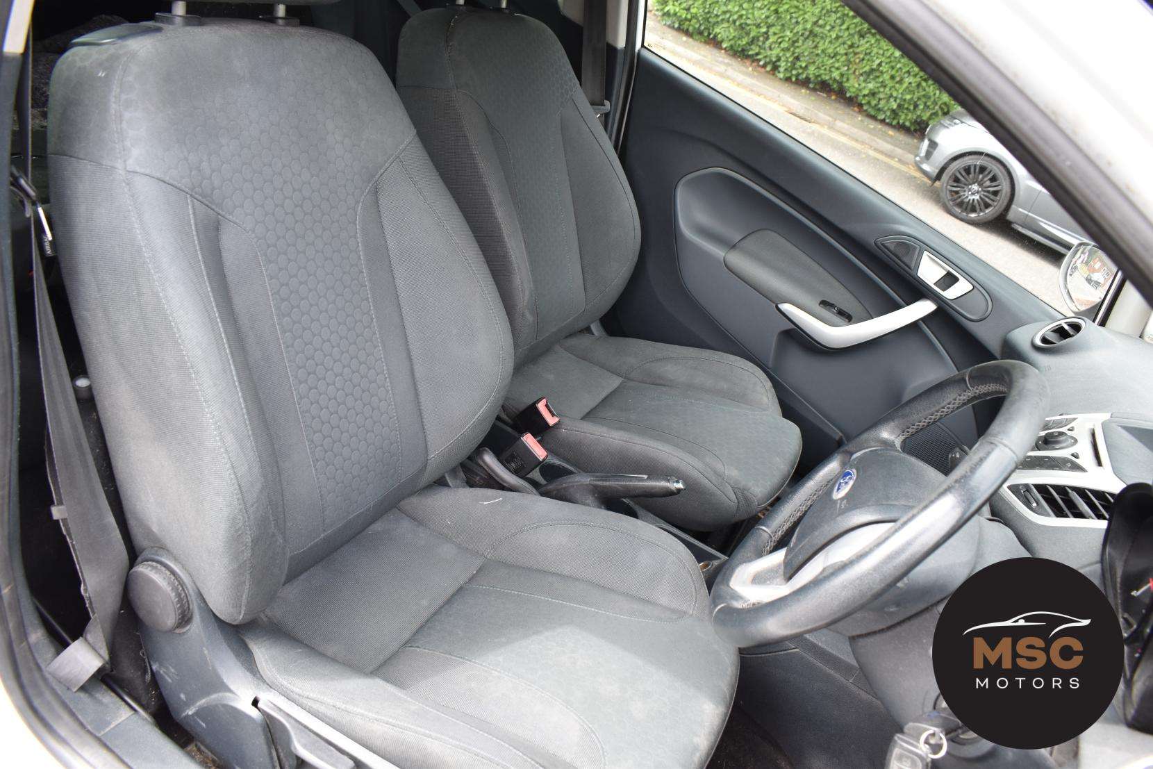 2012 FORD FIESTA 2012 FORD FIESTA