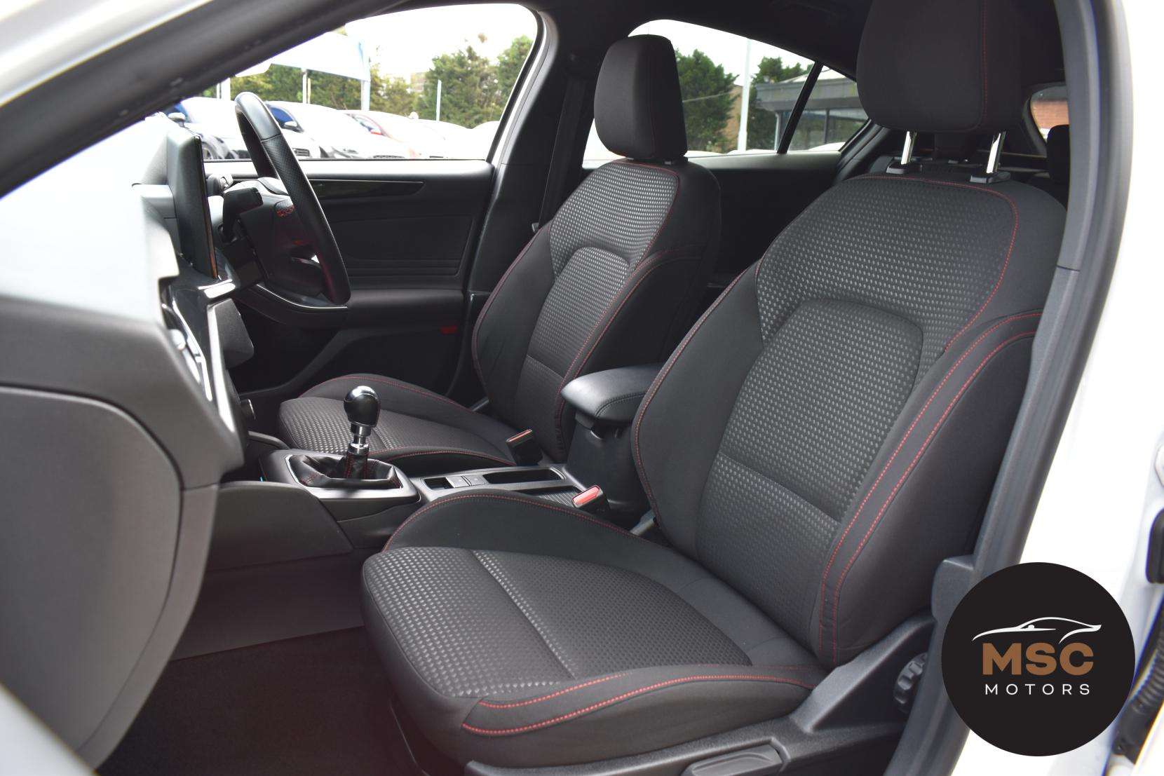 2023 FORD FOCUS 2023 FORD FOCUS