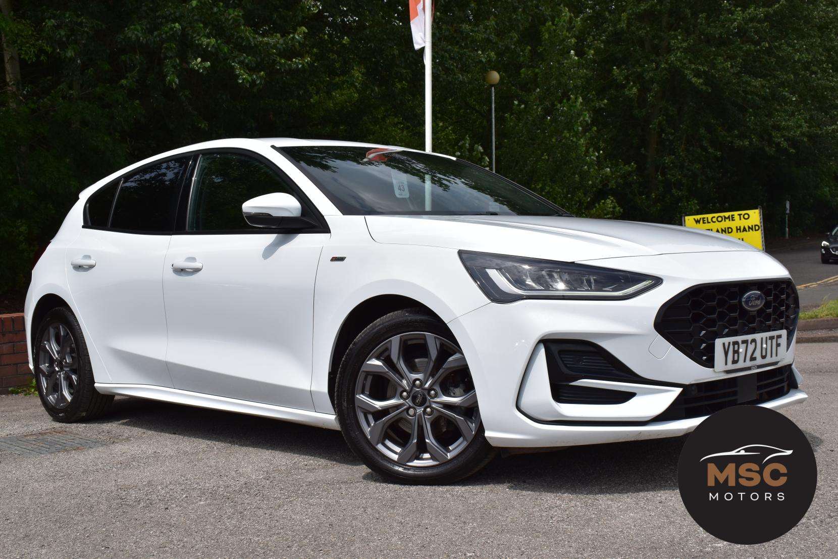 A 2023 FORD FOCUS 1.0T EcoBoost ST-Line Hatchback 5dr Petrol Manual Euro 6 (s/s) (125 ps) A 2023 FORD FOCUS 1.0T EcoBoost ST-Line Hatchback 5dr Petrol Manual Euro 6 (s/s) (125 ps)