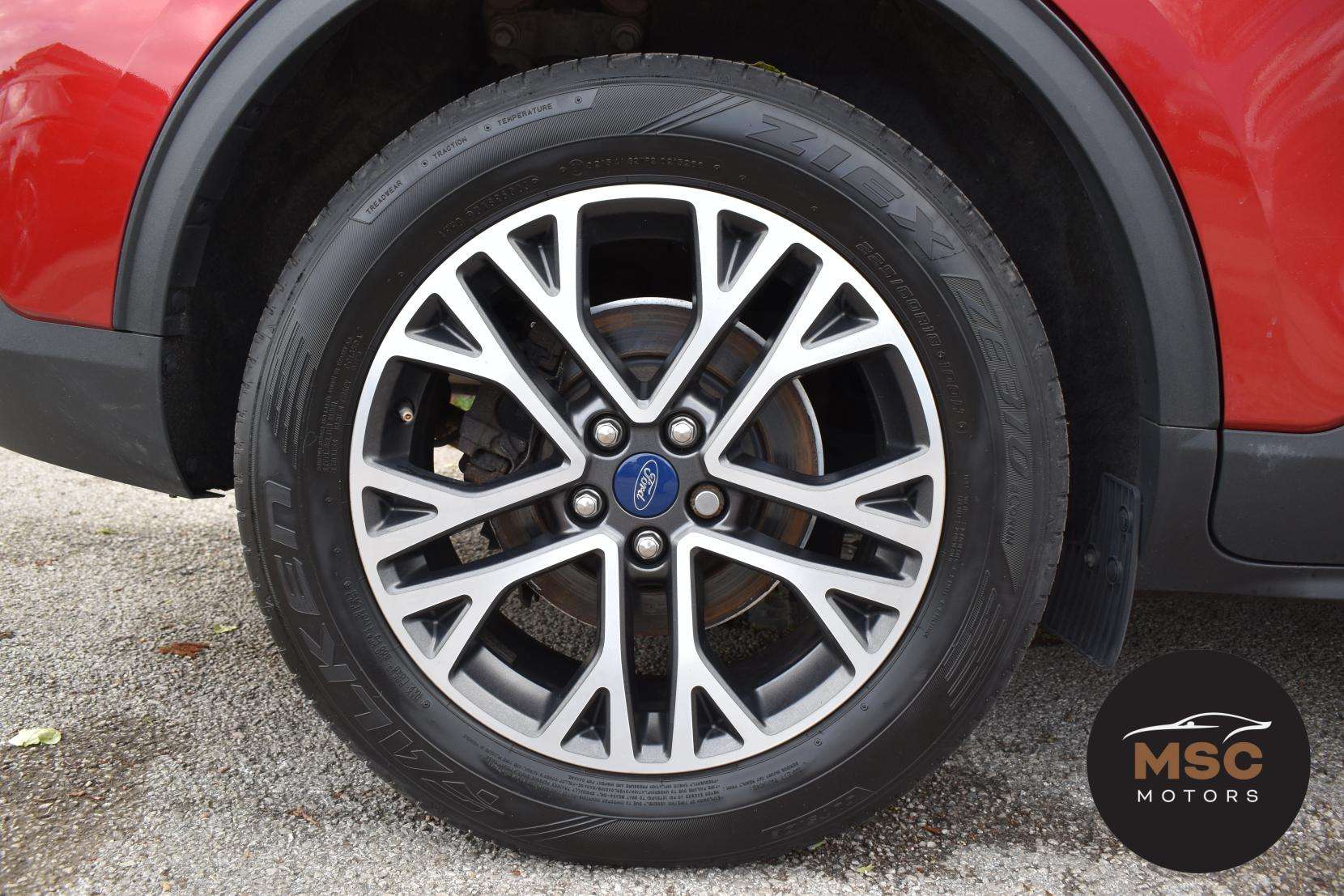 2022 FORD KUGA 2022 FORD KUGA