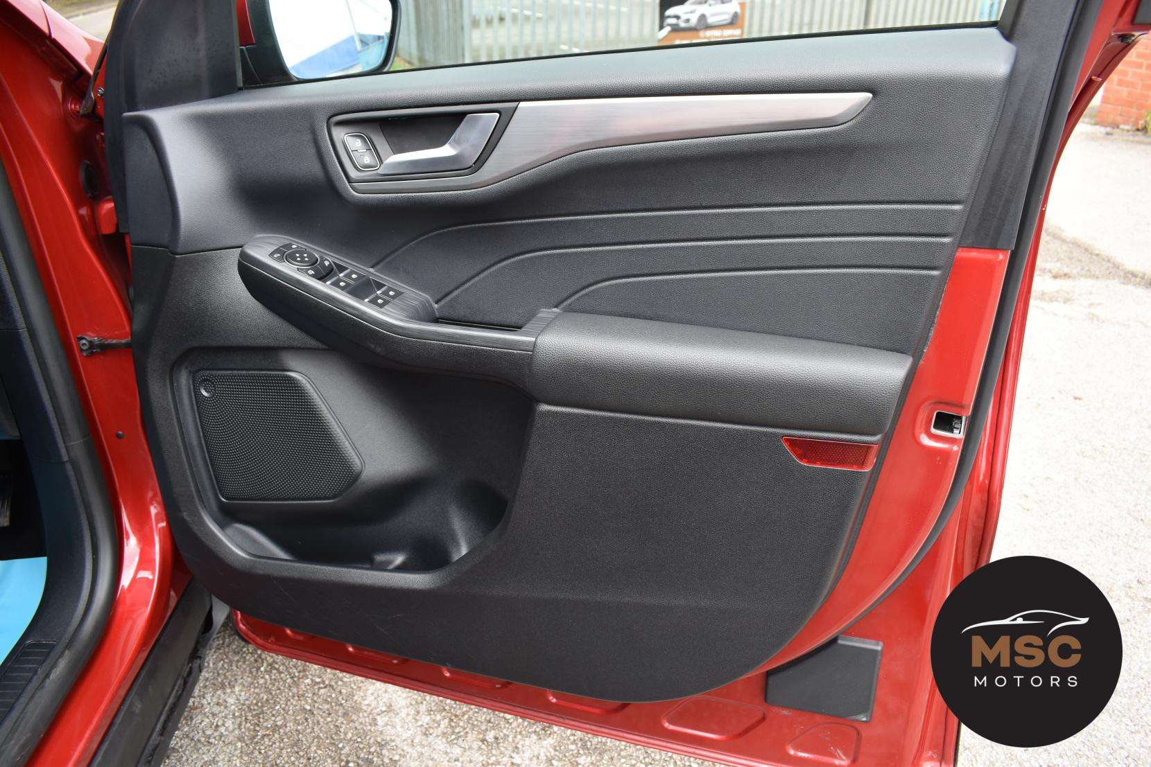 2022 FORD KUGA 2022 FORD KUGA