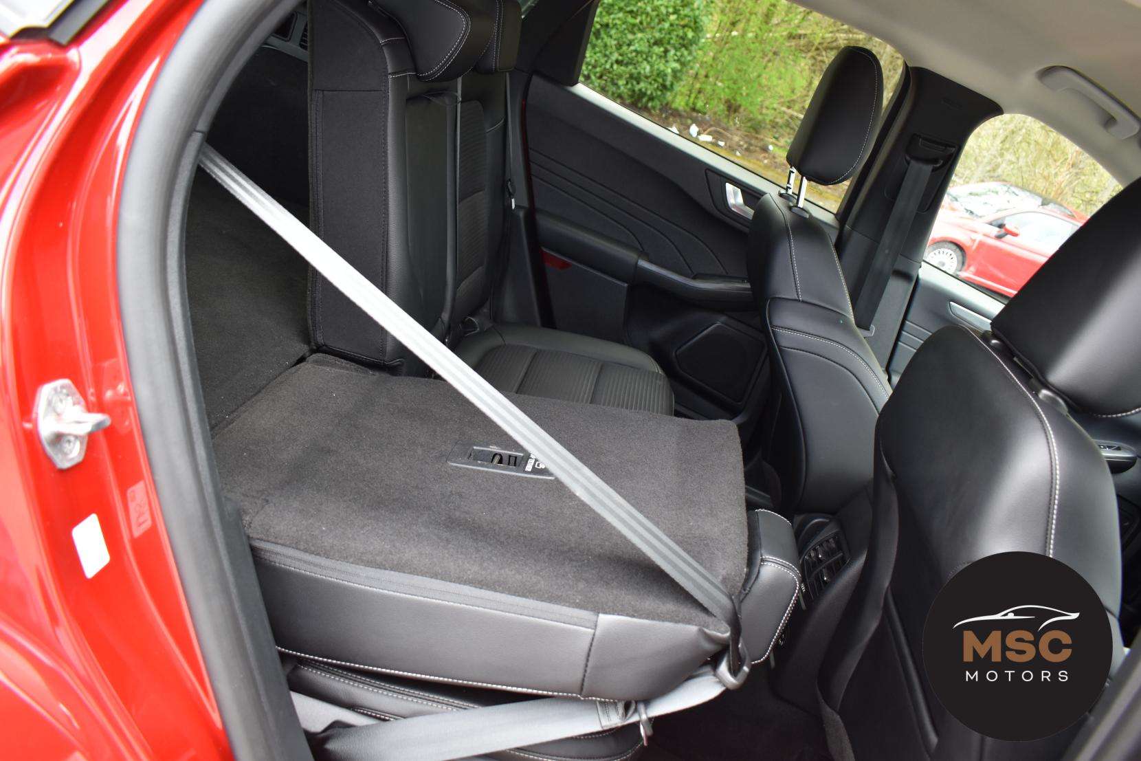 2022 FORD KUGA 2022 FORD KUGA