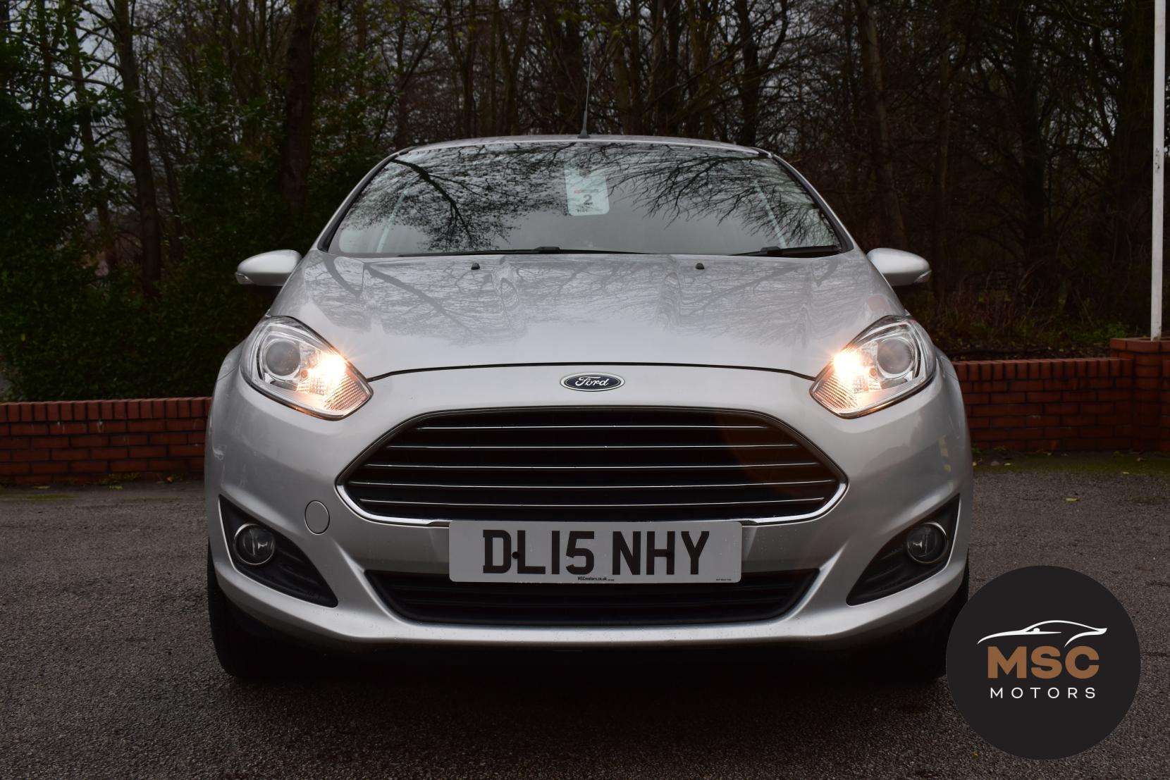 A 2015 FORD FIESTA 1.25 Zetec Hatchback 5dr Petrol Manual Euro 6 (82 ps) A 2015 FORD FIESTA 1.25 Zetec Hatchback 5dr Petrol Manual Euro 6 (82 ps)