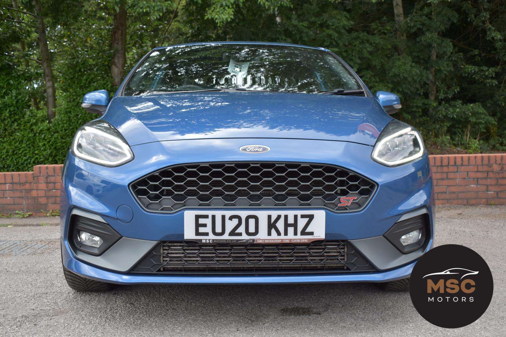 A 2020 FORD FIESTA 1.5T EcoBoost ST-3 Hatchback 3dr Petrol Manual Euro 6 (s/s) (200 ps) A 2020 FORD FIESTA 1.5T EcoBoost ST-3 Hatchback 3dr Petrol Manual Euro 6 (s/s) (200 ps)