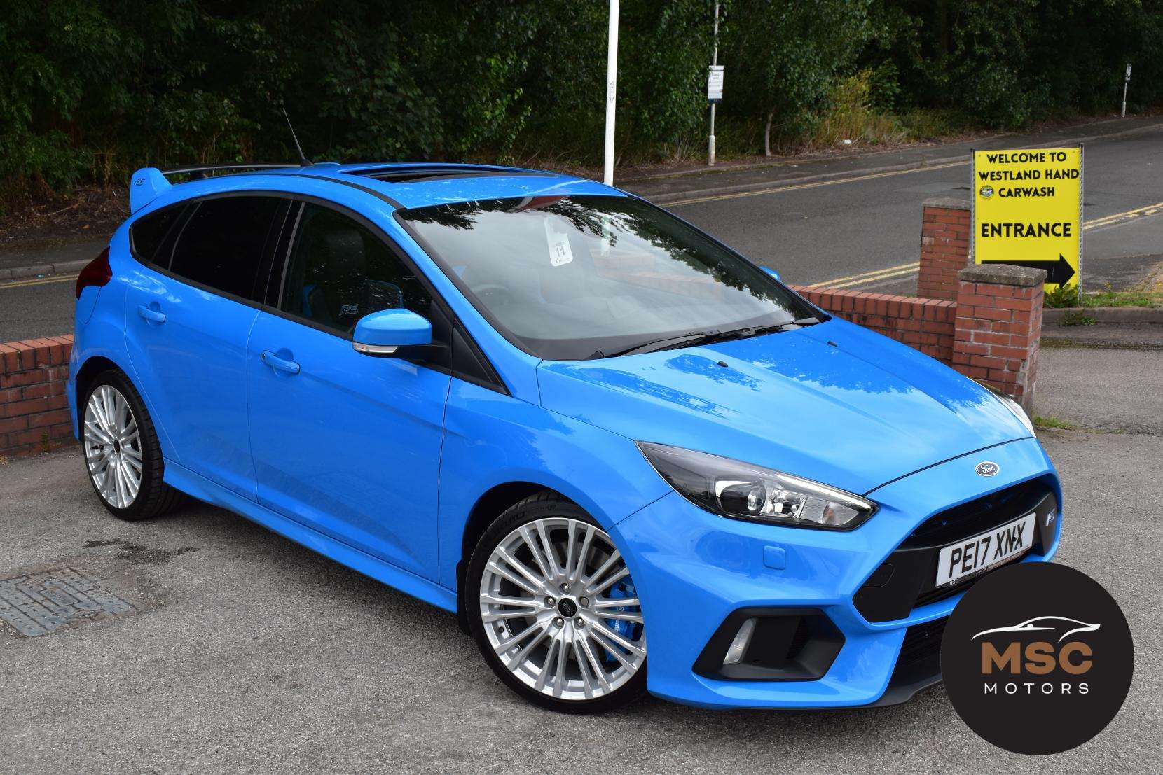 A 2017 FORD FOCUS 2.3T EcoBoost RS Hatchback 5dr Petrol Manual AWD Euro 6 (s/s) (350 ps) A 2017 FORD FOCUS 2.3T EcoBoost RS Hatchback 5dr Petrol Manual AWD Euro 6 (s/s) (350 ps)