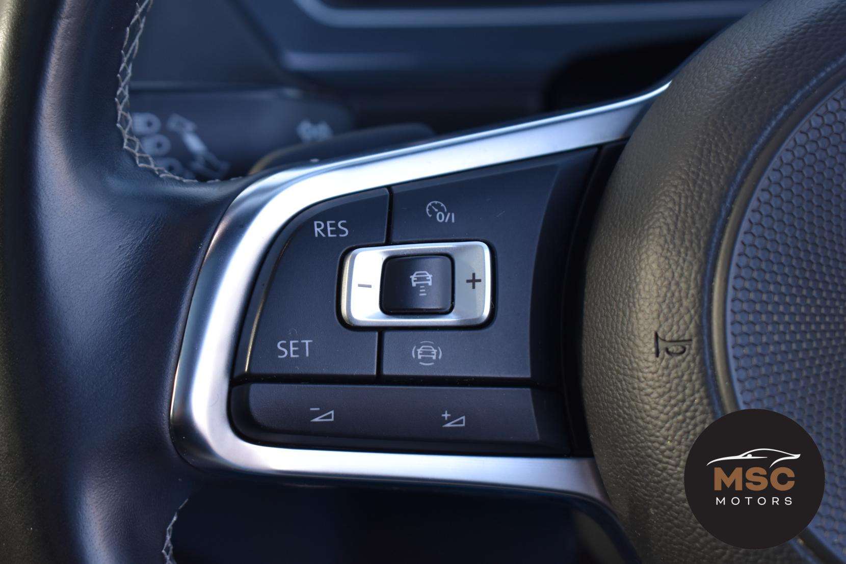 2019 VOLKSWAGEN TIGUAN 2019 VOLKSWAGEN TIGUAN