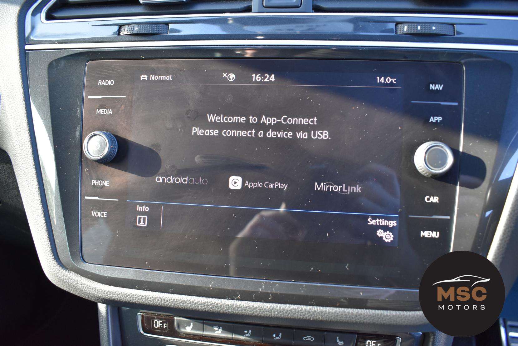 2019 VOLKSWAGEN TIGUAN 2019 VOLKSWAGEN TIGUAN