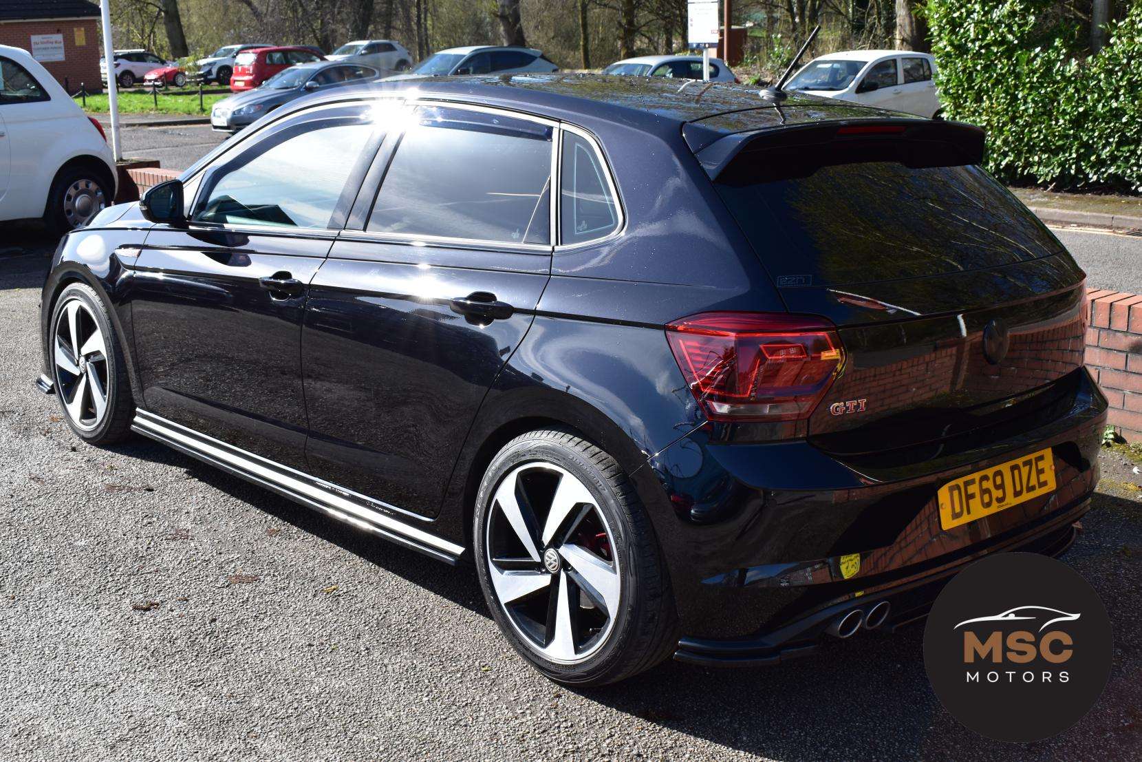 2019 VOLKSWAGEN POLO 2019 VOLKSWAGEN POLO