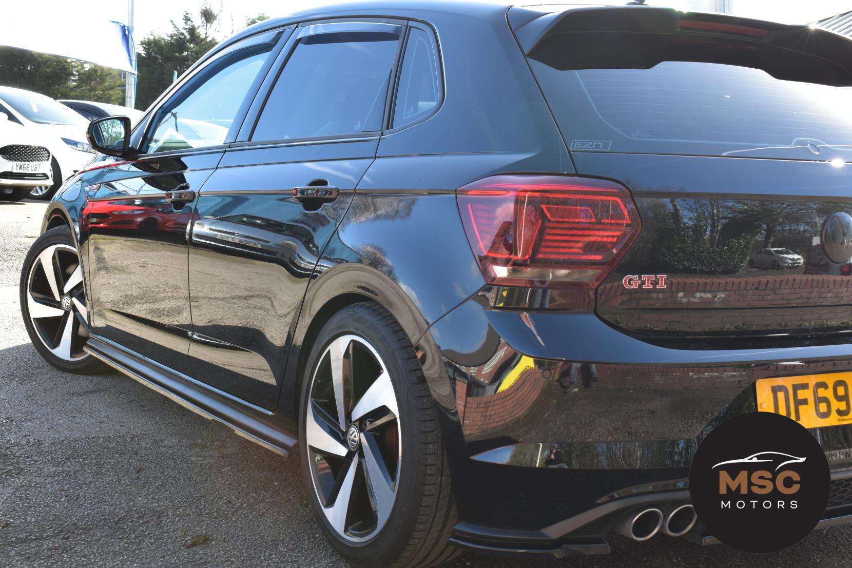 2019 VOLKSWAGEN POLO 2019 VOLKSWAGEN POLO