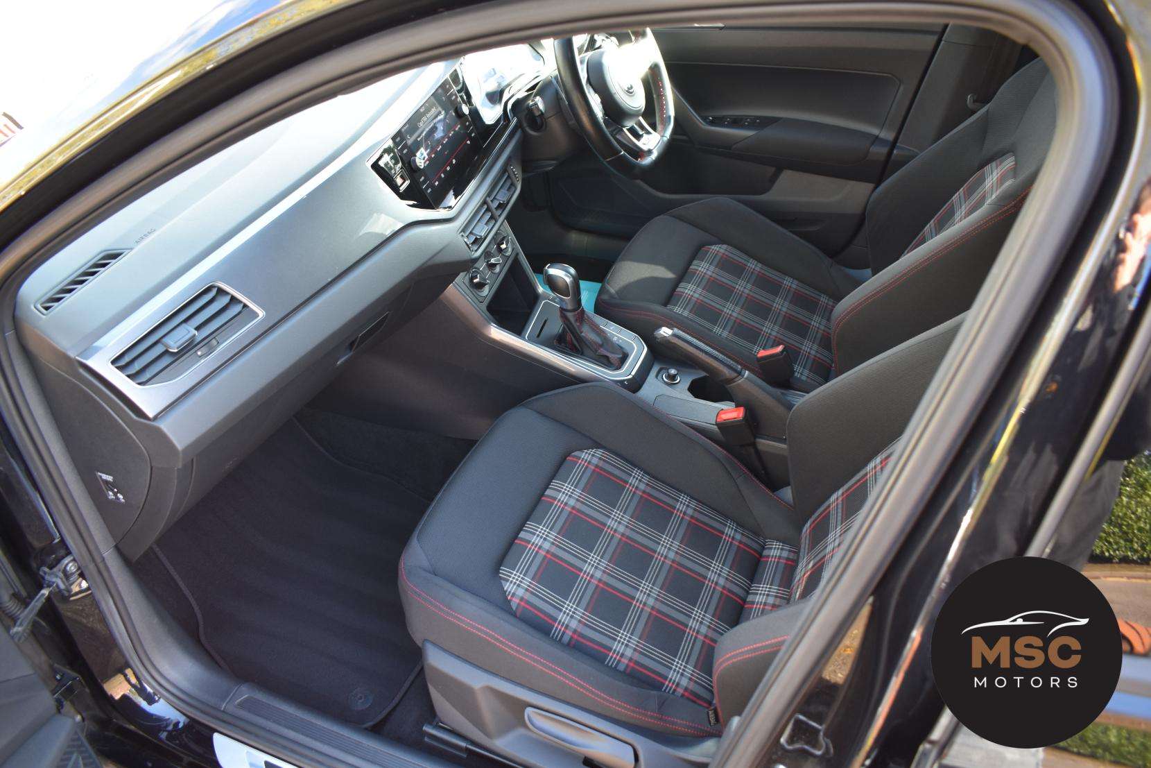 2019 VOLKSWAGEN POLO 2019 VOLKSWAGEN POLO