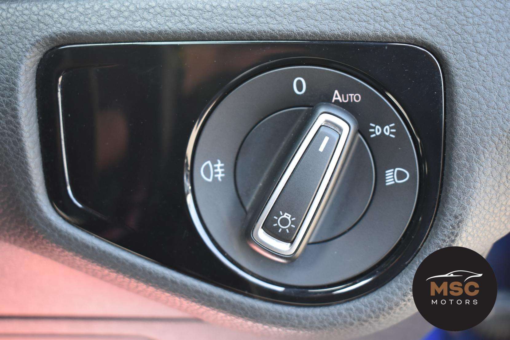 2016 VOLKSWAGEN GOLF 2016 VOLKSWAGEN GOLF