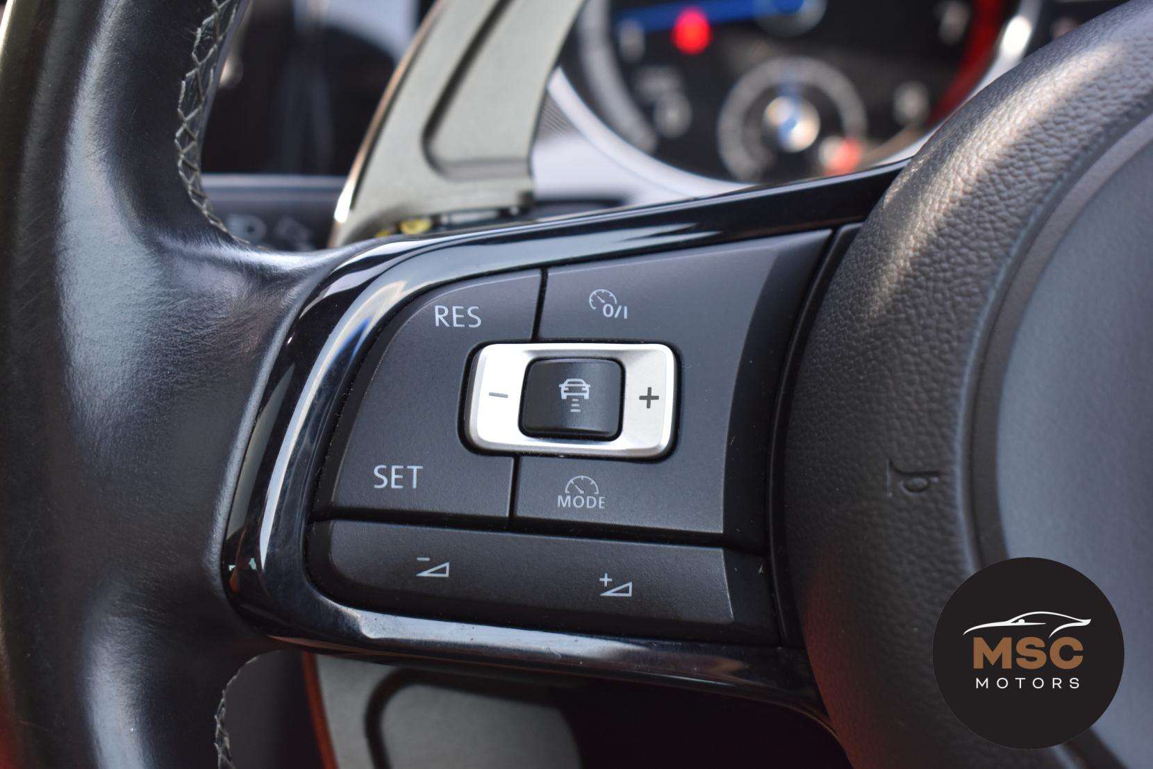 2016 VOLKSWAGEN GOLF 2016 VOLKSWAGEN GOLF